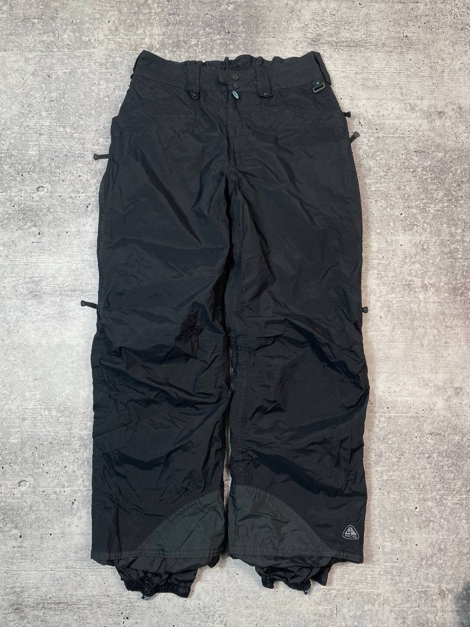 Nike ACG Vintage Nike Acg Storm Fit Ski Pants Women Y2K Size 32" / US 10 / IT 46 - 1 Thumbnail