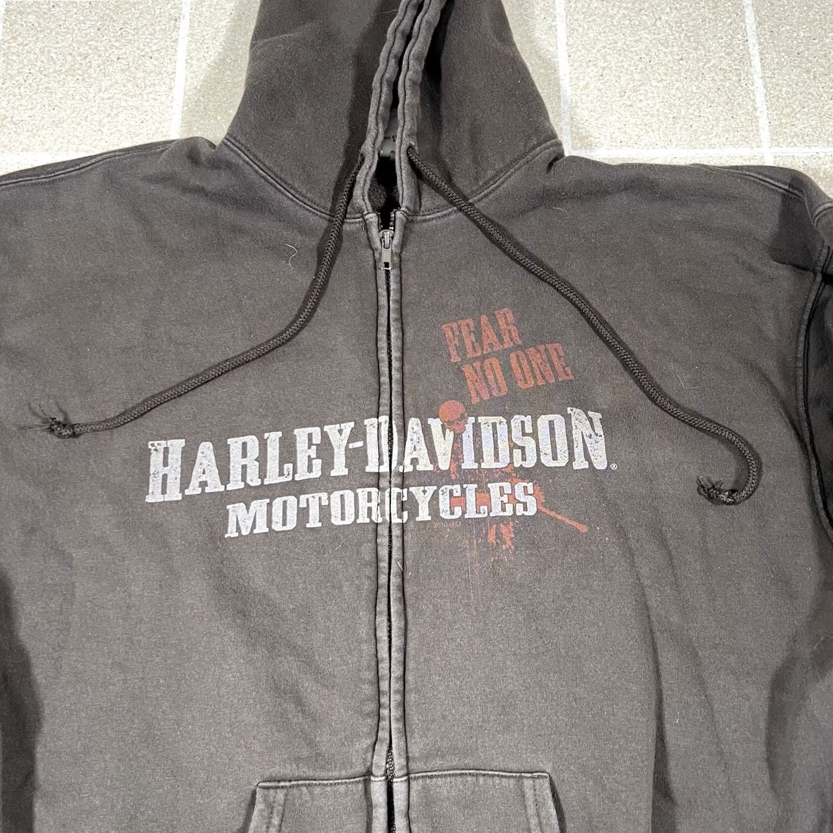 Harley Davidson VINTAGE Harley-Davidson Fear No One Full Zip Hoodie 2XL Men Gray USA Biker Hoodie Size US XXL / EU 58 / 5 - 2 Thumbnail