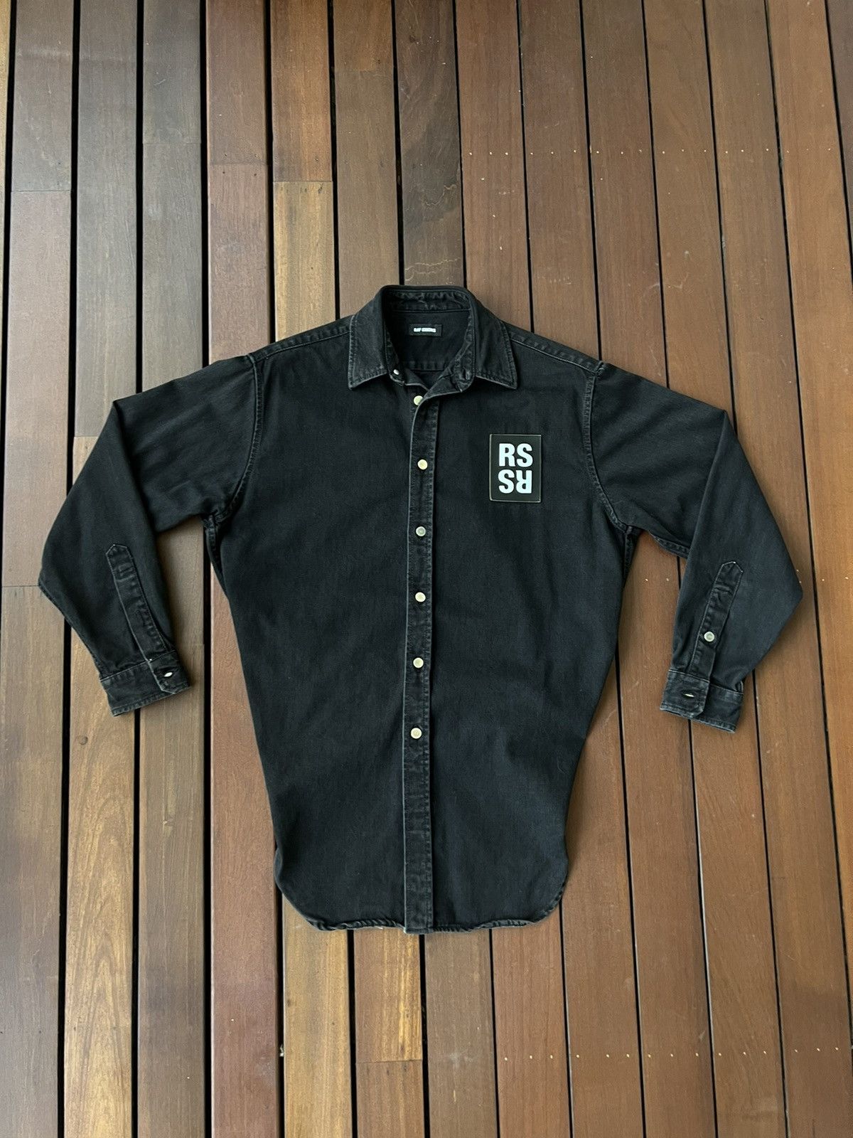 image of Ss18 Raf Simons Black Denim Shirt With Elastic On The Back, Men's (Size Small)