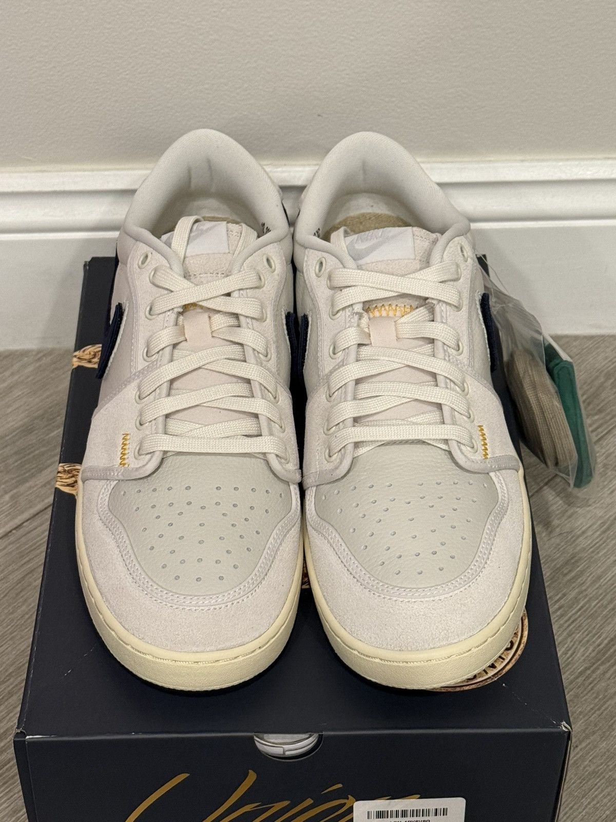 Jordan Brand × Union LA Union LA Air Jordan 1 KO Low SP Leather Sail Muslin Grey 12 Size US 12 / EU 45 - 5 Thumbnail