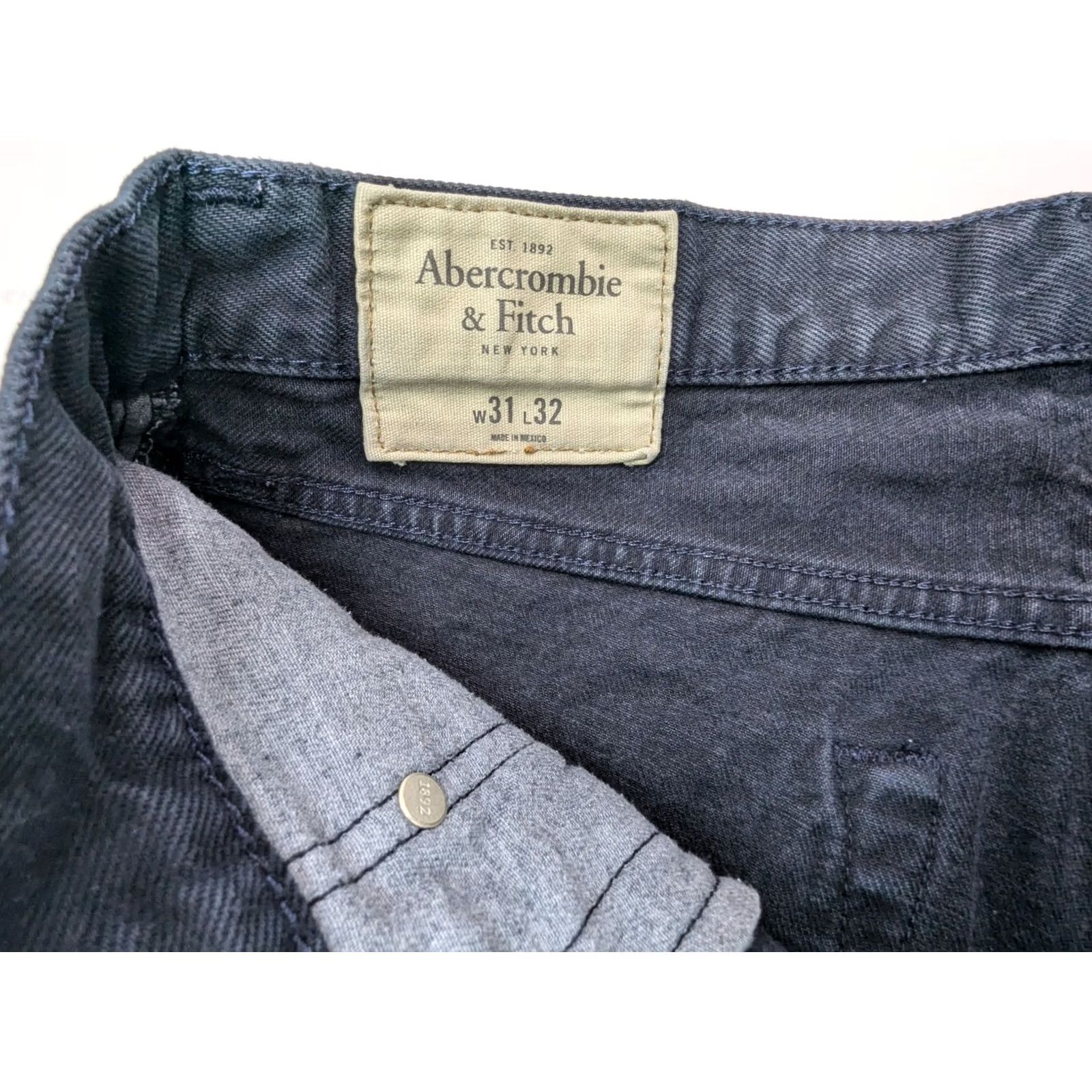 Abercrombie & Fitch Abercrombie & Fitch Skinny Jeans Men 31x32 Dark Wash Charcoal Gray Denim A&F Jeans Slim 5-Pocket Distressed Button Fly 90s USA Mens Size US 31 - 7 Thumbnail