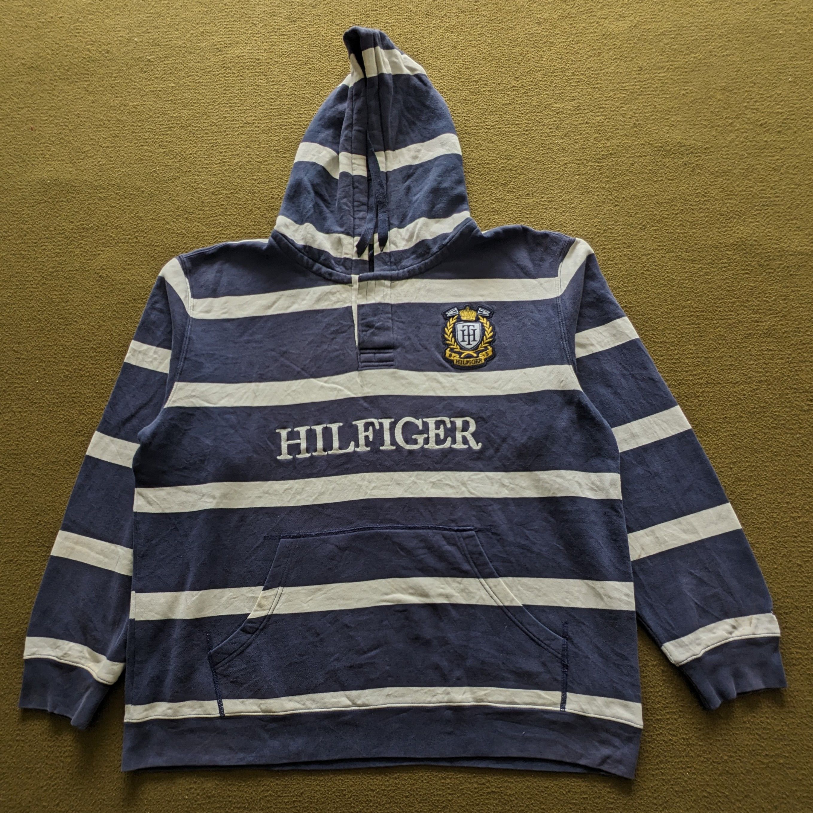 Vintage Vintage TOMMY HILFIGER American Streetwear Style Hoodies Size US XL / EU 56 / 4 - 1 Thumbnail