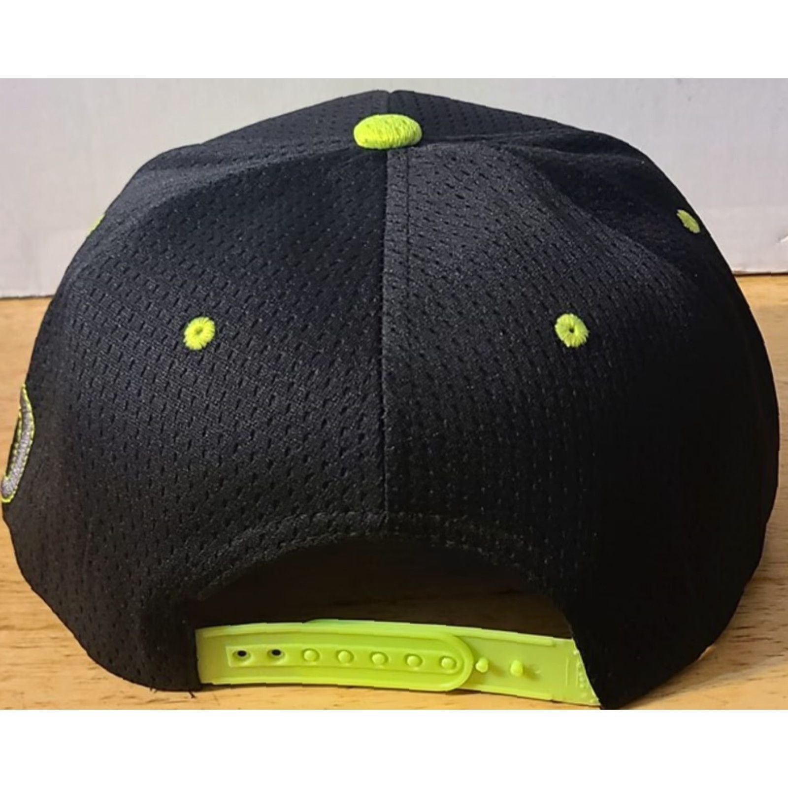 Alife MARIJUANA LEAF 420 LIGHT UP YOUR LIFE SNAPBACK BASEBALL CAP ( BLACK & YELLOW ) Size ONE SIZE - 3 Thumbnail