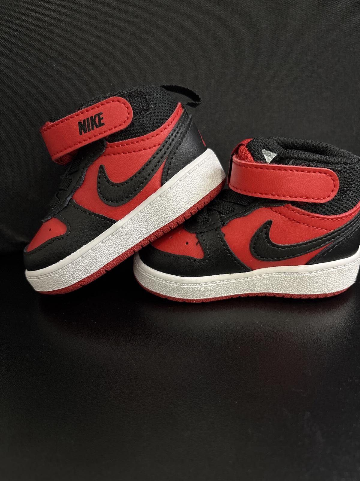 Nike Nike Unisex Toddler 3C Court Borough Mid 2 Shoes Size US 5 / EU 37 - 5 Thumbnail