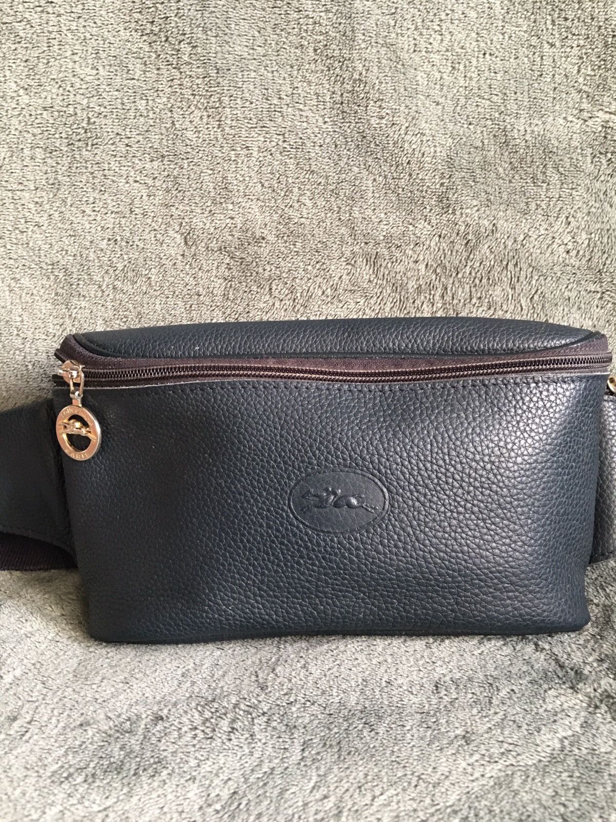 Longchamp Longchamp Le Foulonne Leather Belt Bag Navy Blue Size ONE SIZE - 2 Thumbnail