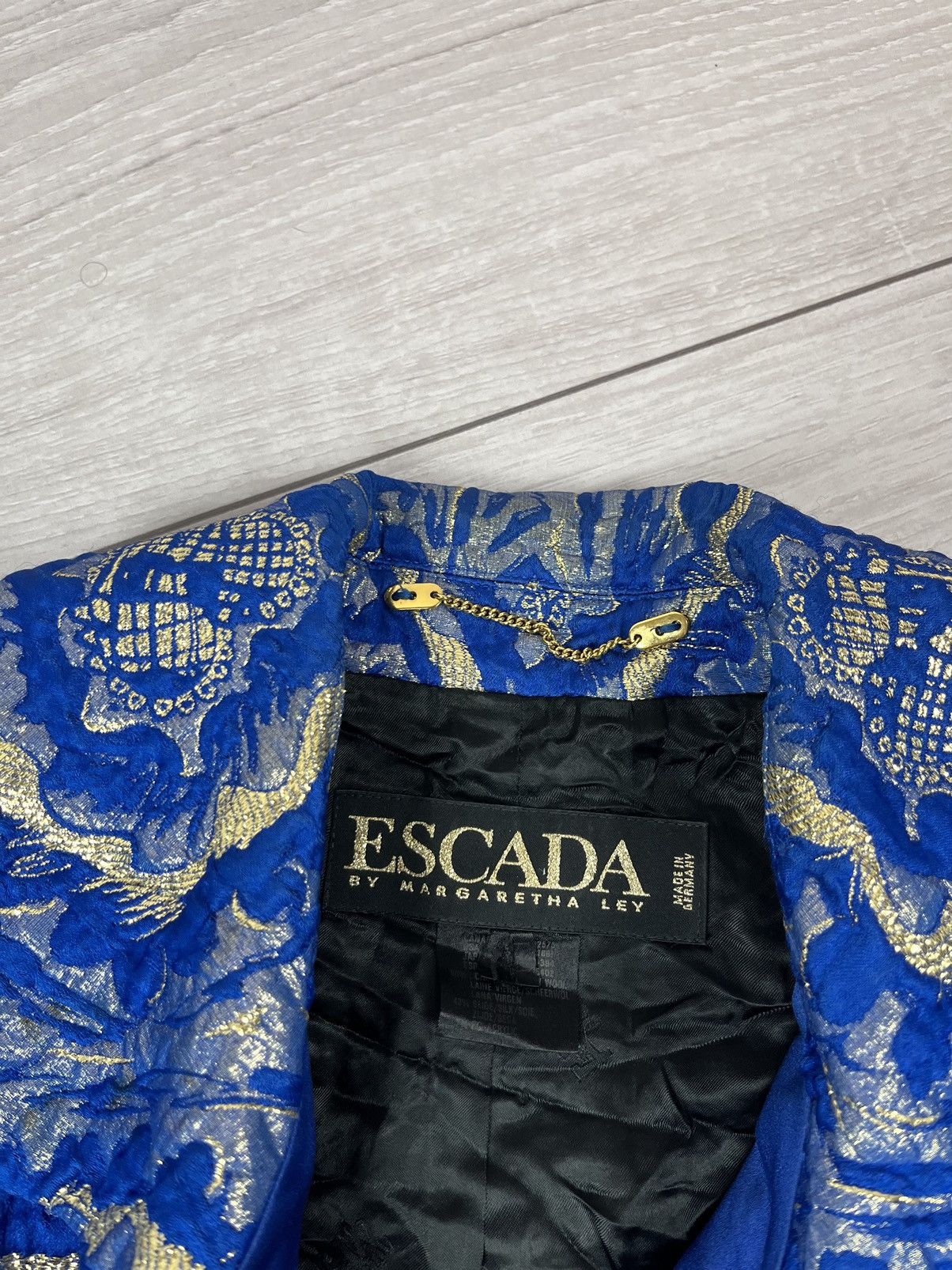 Escada Escada By Margaretha Ley Vintage Gold Blazer Skirt Suit Size M / US 6-8 / IT 42-44 - 13 Thumbnail