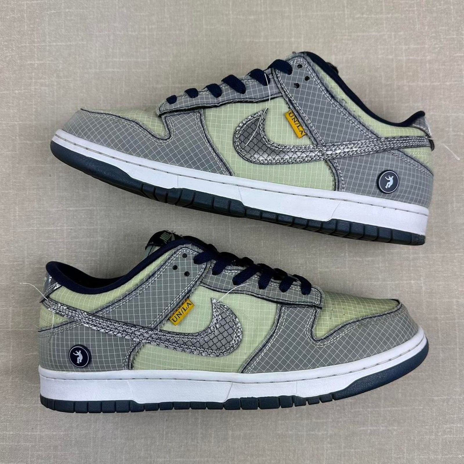 Nike Nike x Union Dunk Low "Pistachio" Size US 10.5 / EU 43-44 - 2 Thumbnail