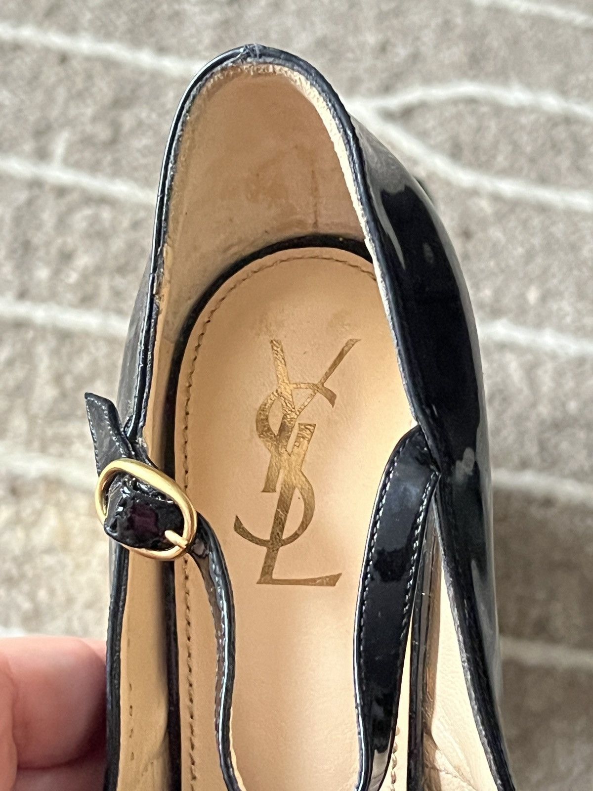 Yves Saint Laurent Yves Saint Laurent Black Leather Straps Gold Cork Wedge Size US 7 / IT 37 - 5 Thumbnail