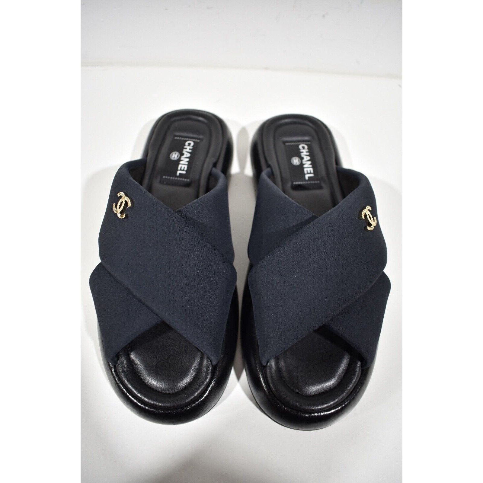 Chanel Chanel REV Black Fabric Criss Cross Puffy CC Logo Slide Size US 11 / IT 41 - 8 Thumbnail