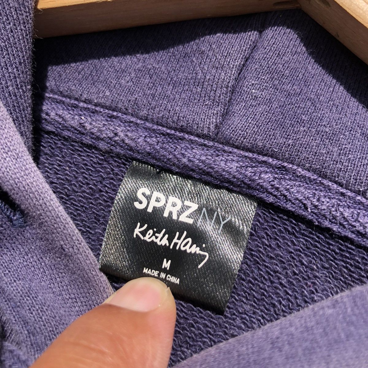 Keith Haring RARE🔥 Keith Haring Hoodies (Faded Colour) Size US M / EU 48-50 / 2 - 10 Thumbnail