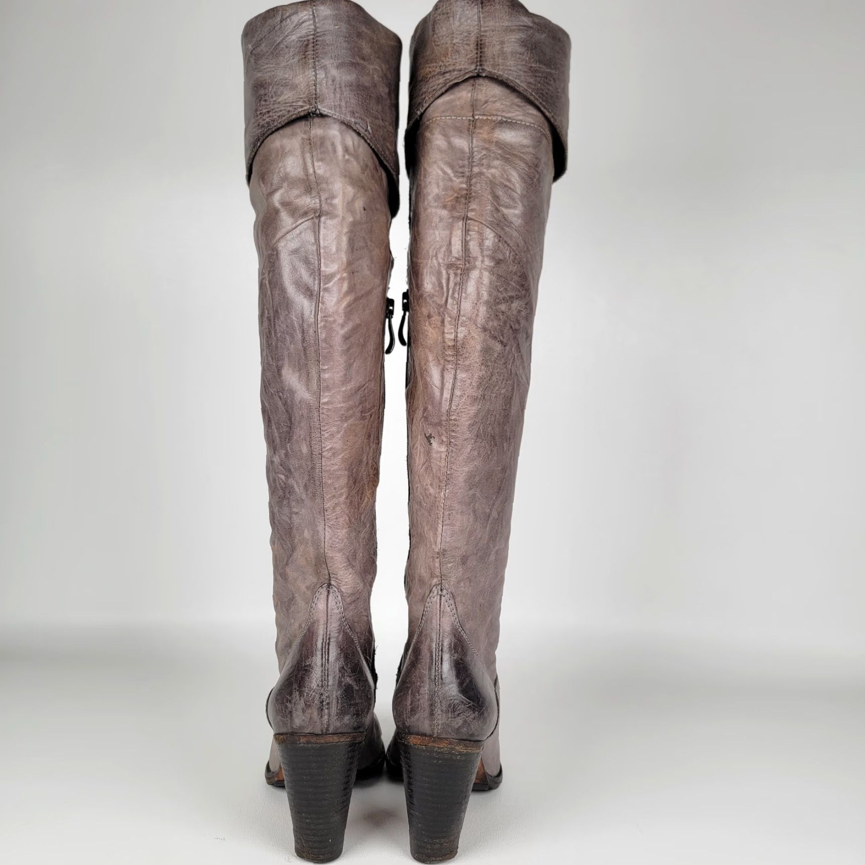 Vintage VINTAGE Vero Cuoio Alberto Fellini Boot Woman Gray Leather Boots Knee High 38 Size US 8 / IT 38 - 7 Thumbnail
