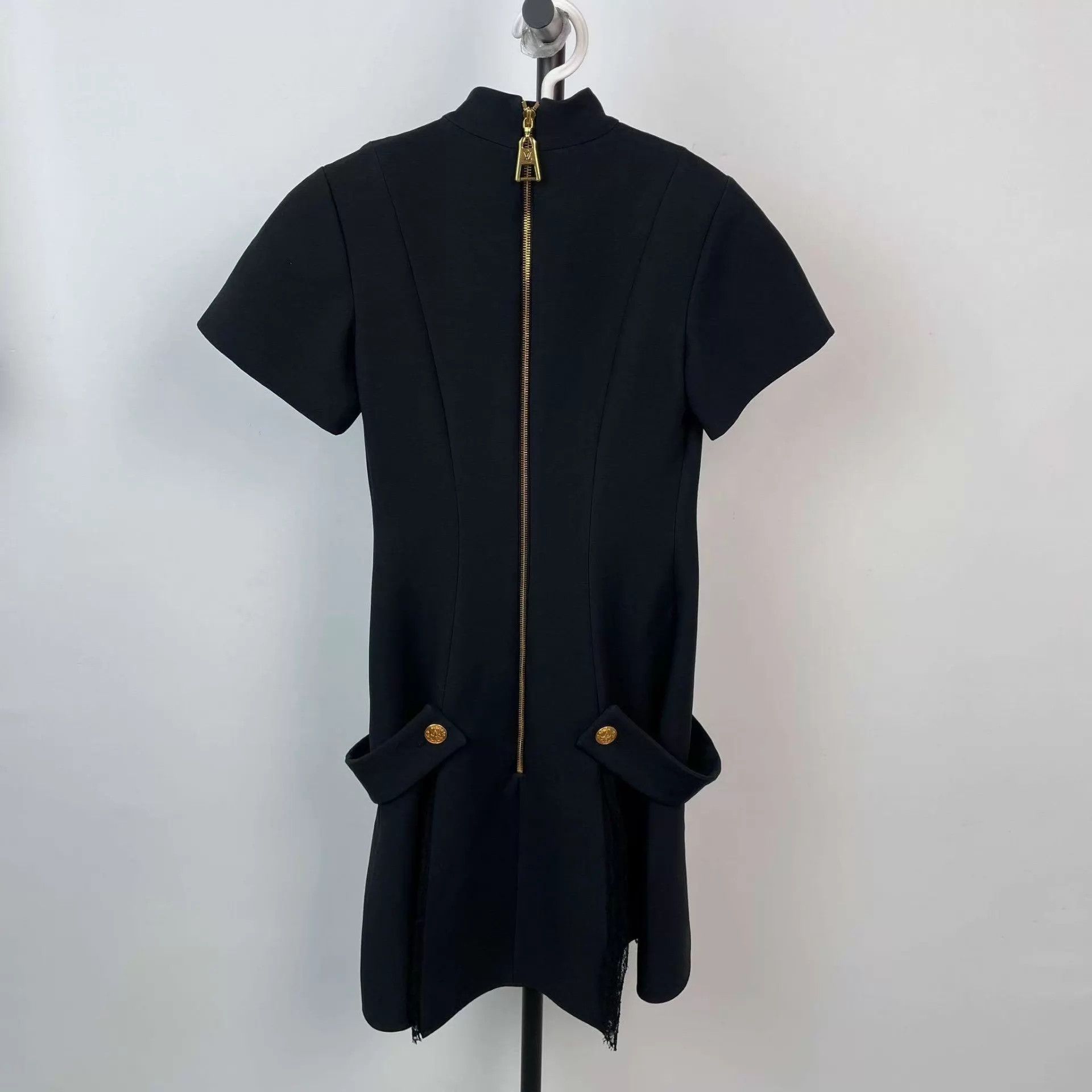 Louis Vuitton LV women's black wool dress 34 Size XS / US 0-2 / IT 36-38 - 2 Thumbnail