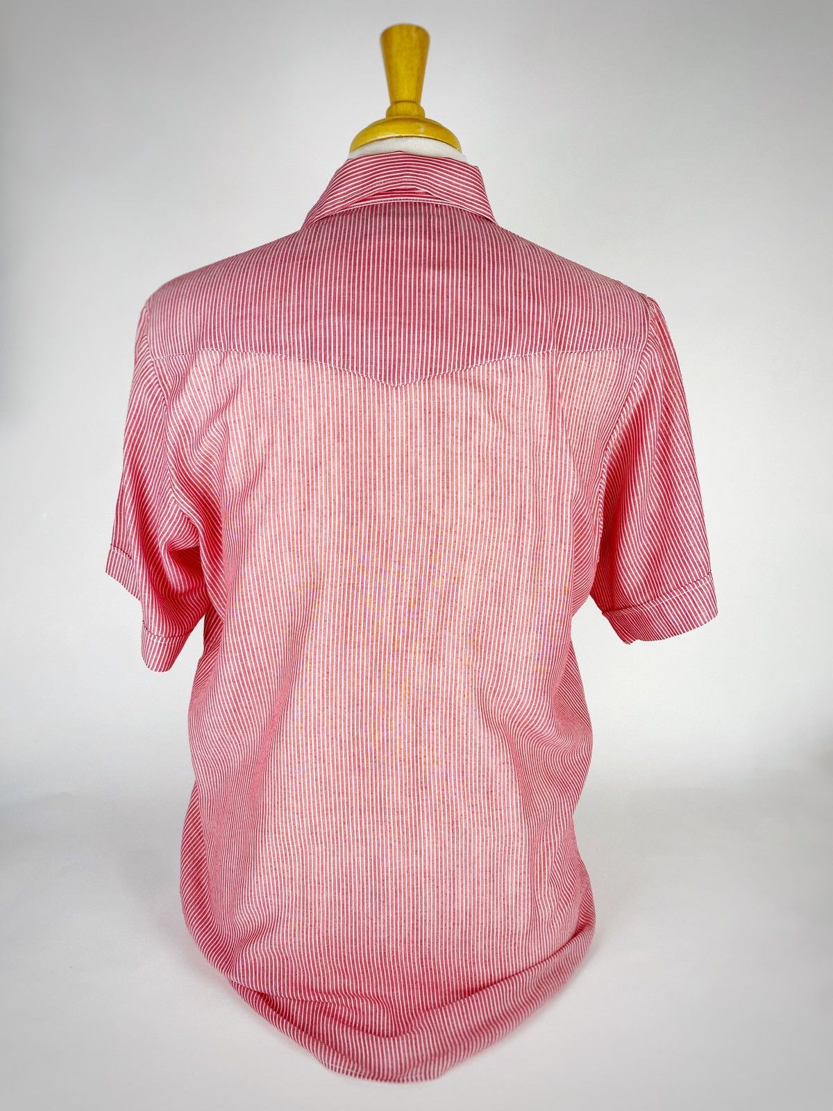 Levi's Vintage Clothing Levi's Vintage Mens Red Striped Button Up Short Sleeve Shirt Size US L / EU 52-54 / 3 - 7 Thumbnail