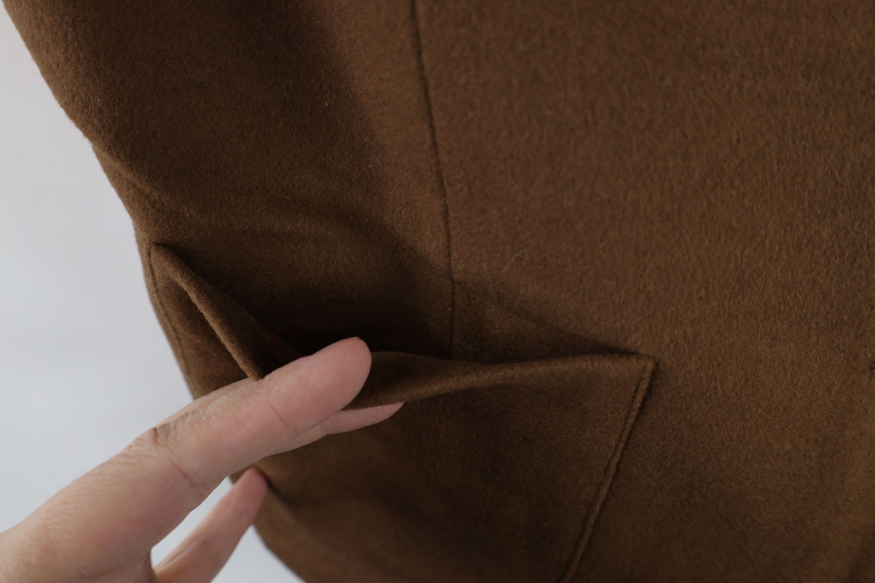 Vintage Vintage 90s Streetwear Cashmere Blend Buckle Back Vest Brown Size L / US 10 / IT 46 - 5 Thumbnail