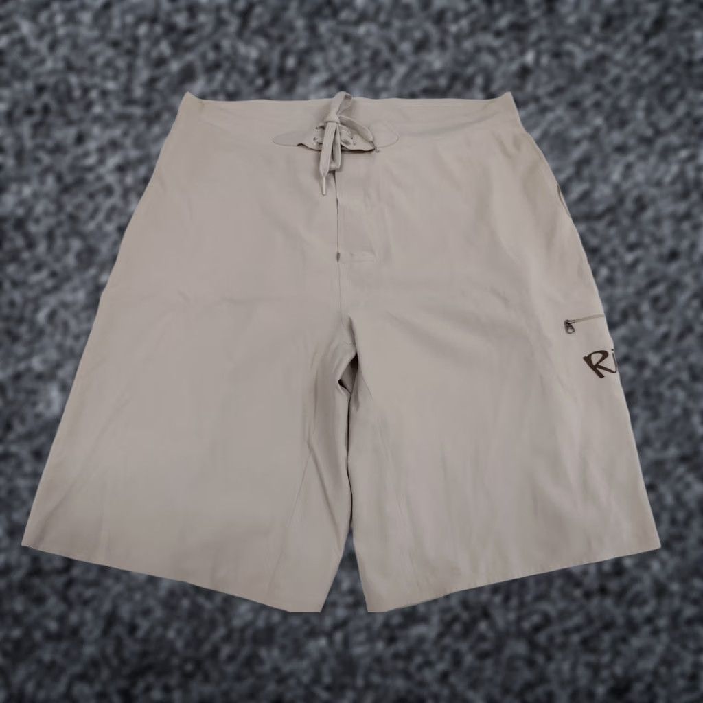 Rip Curl Rip Curl Board Shorts Mens Size 36 Tan Surfing Large Logo #1538 Short Bottom Regular Men Board Shorts Tan Surfing Large Logo 36 Mens Size US 36 / EU 52 - 1 Thumbnail