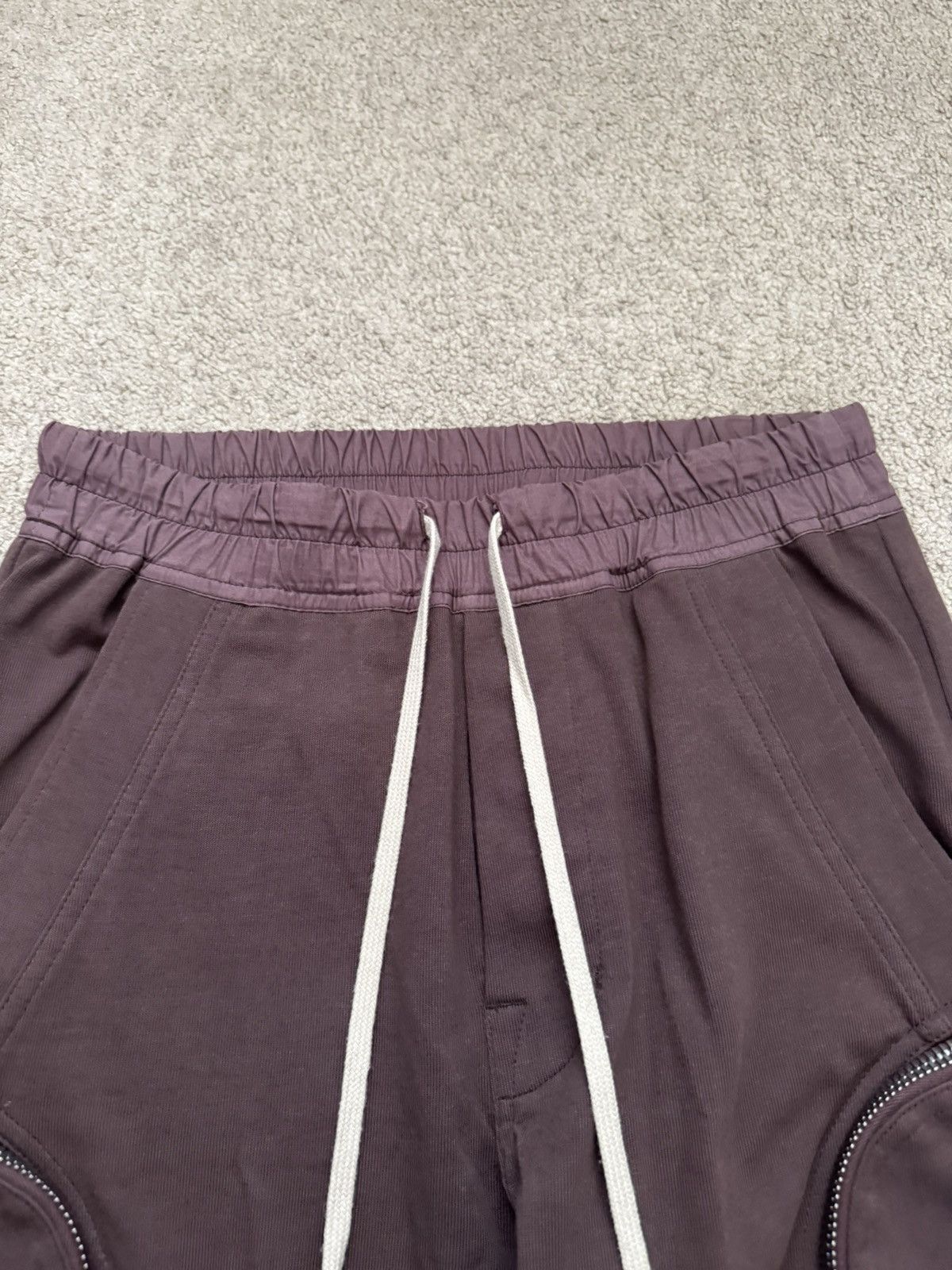 Rick Owens SS20 Rick Owens Mainline Blood Red Bauhaus Cargo Pants Size US 28 / EU 44 - 8 Thumbnail