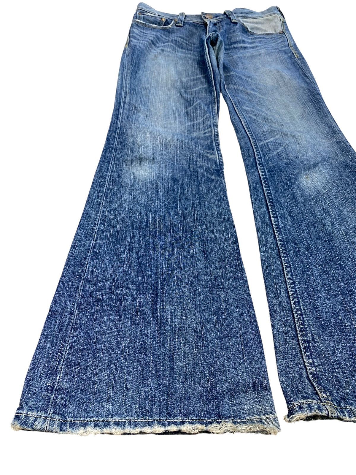 Levi's Levi’s Whiskers Faded Wash Style Flare Jeans Size US 30 / EU 46 - 5 Thumbnail