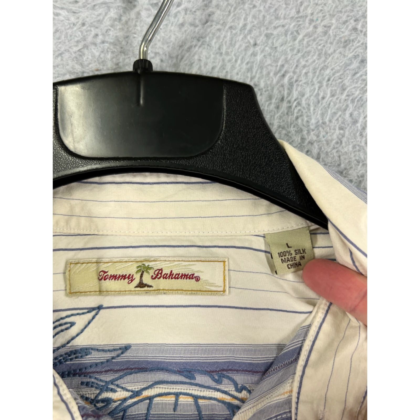 Tommy Bahama Tommy Bahama Shirt Mens Large Beige Blue Stripe Button Up Hawaiian 100% Silk Size US L / EU 52-54 / 3 - 3 Thumbnail