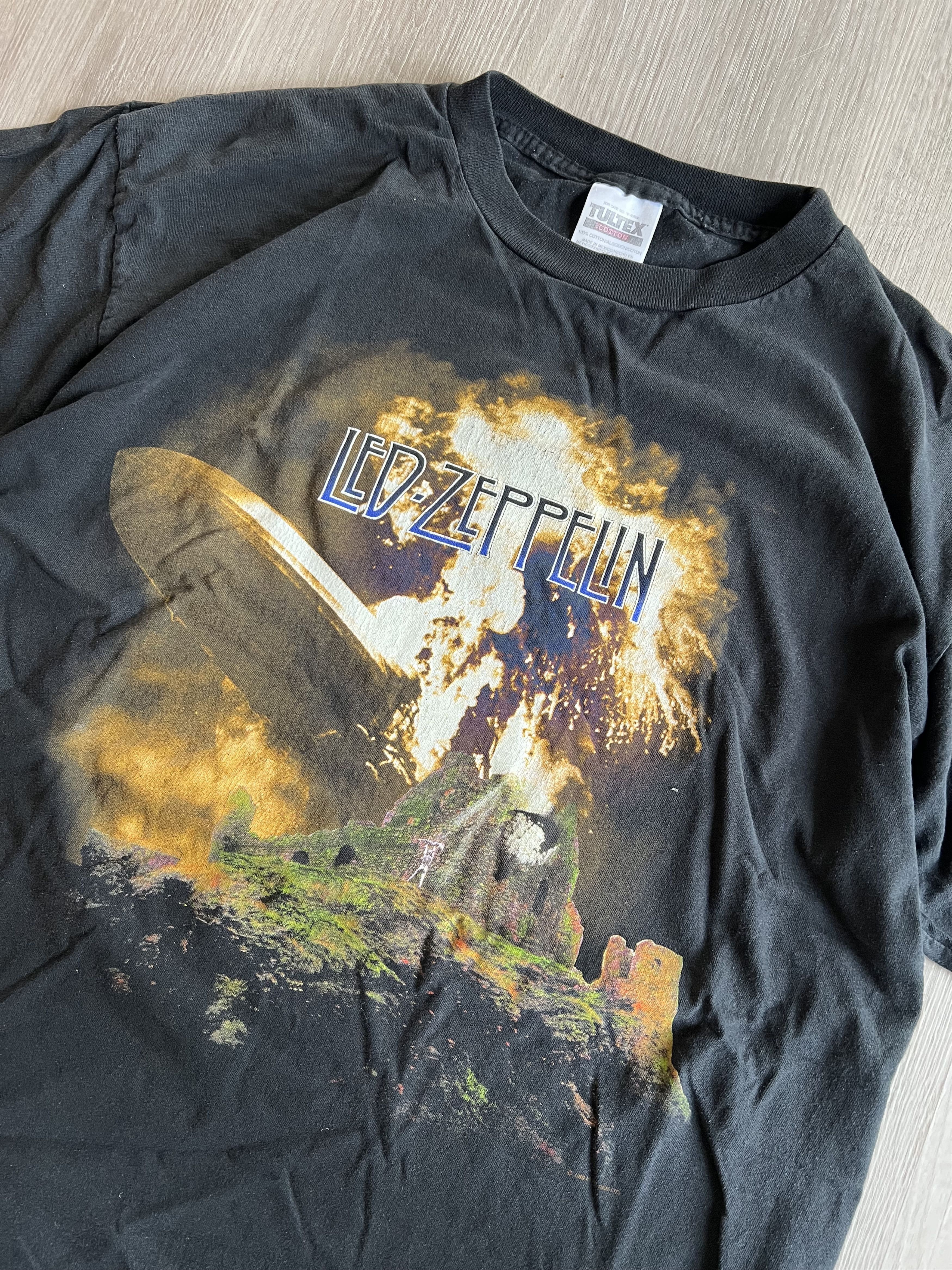 Band Tees 1999 Led Zeppelin New Day will Dawn Tee Tultex Tag Size US XL / EU 56 / 4 - 2 Thumbnail
