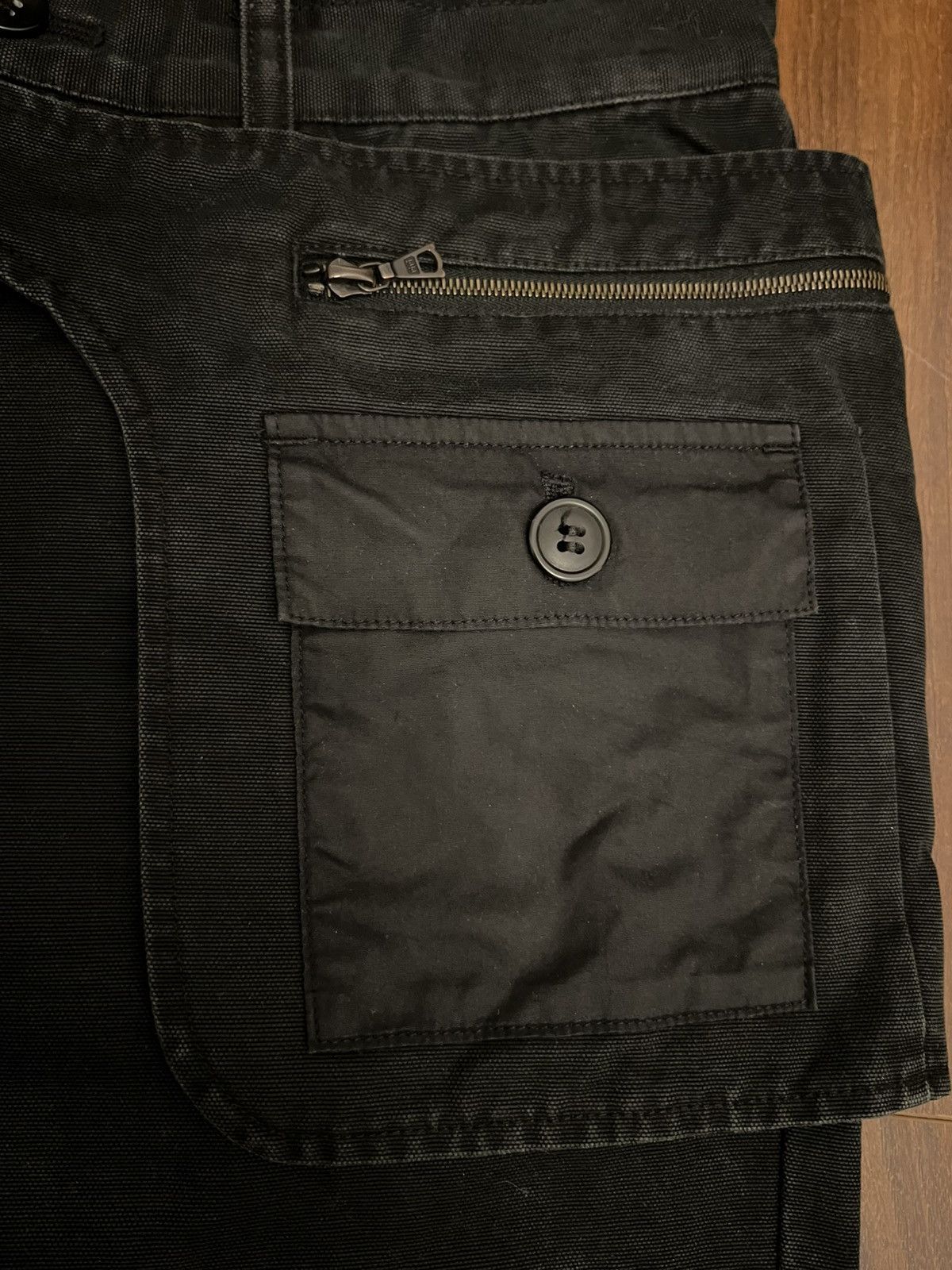 Undercover Undercover GURUGURU A/W06 Waist-Bag Pants Size US 30 / EU 46 - 11 Thumbnail