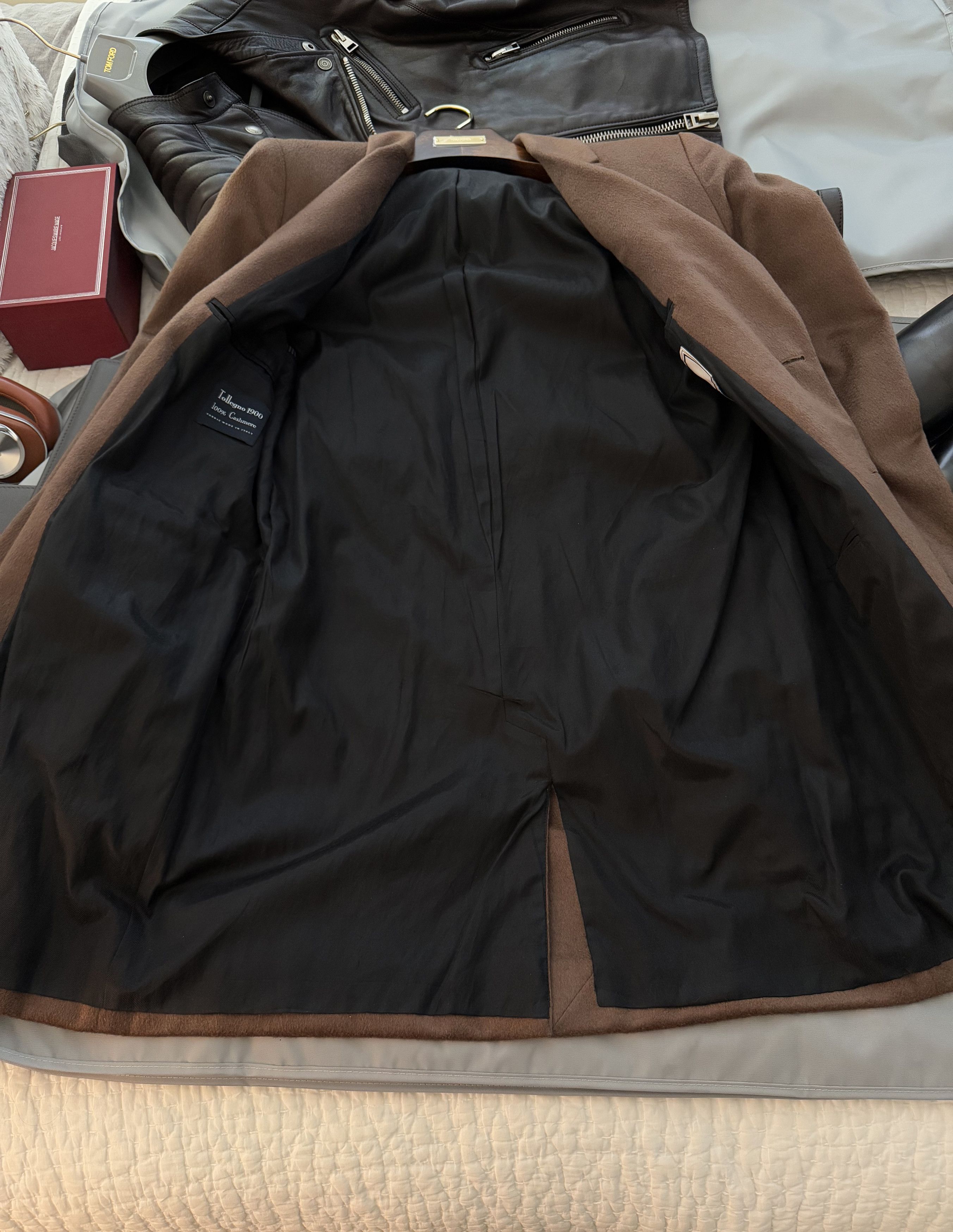 AMI Coveted $2K AMI Cashmere, Chris Evans Knives Out inspired Size US S / EU 44-46 / 1 - 16 Thumbnail