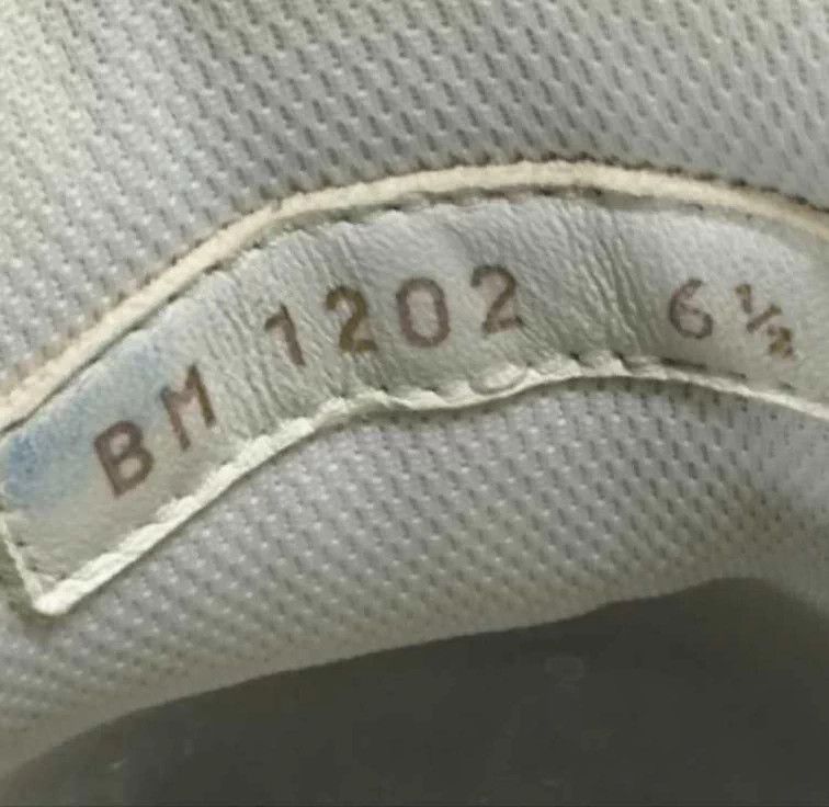 Louis Vuitton LV Trainer 95 New Faded Sneakers 40.5 Size US 9.5 / IT 39.5 - 7 Thumbnail
