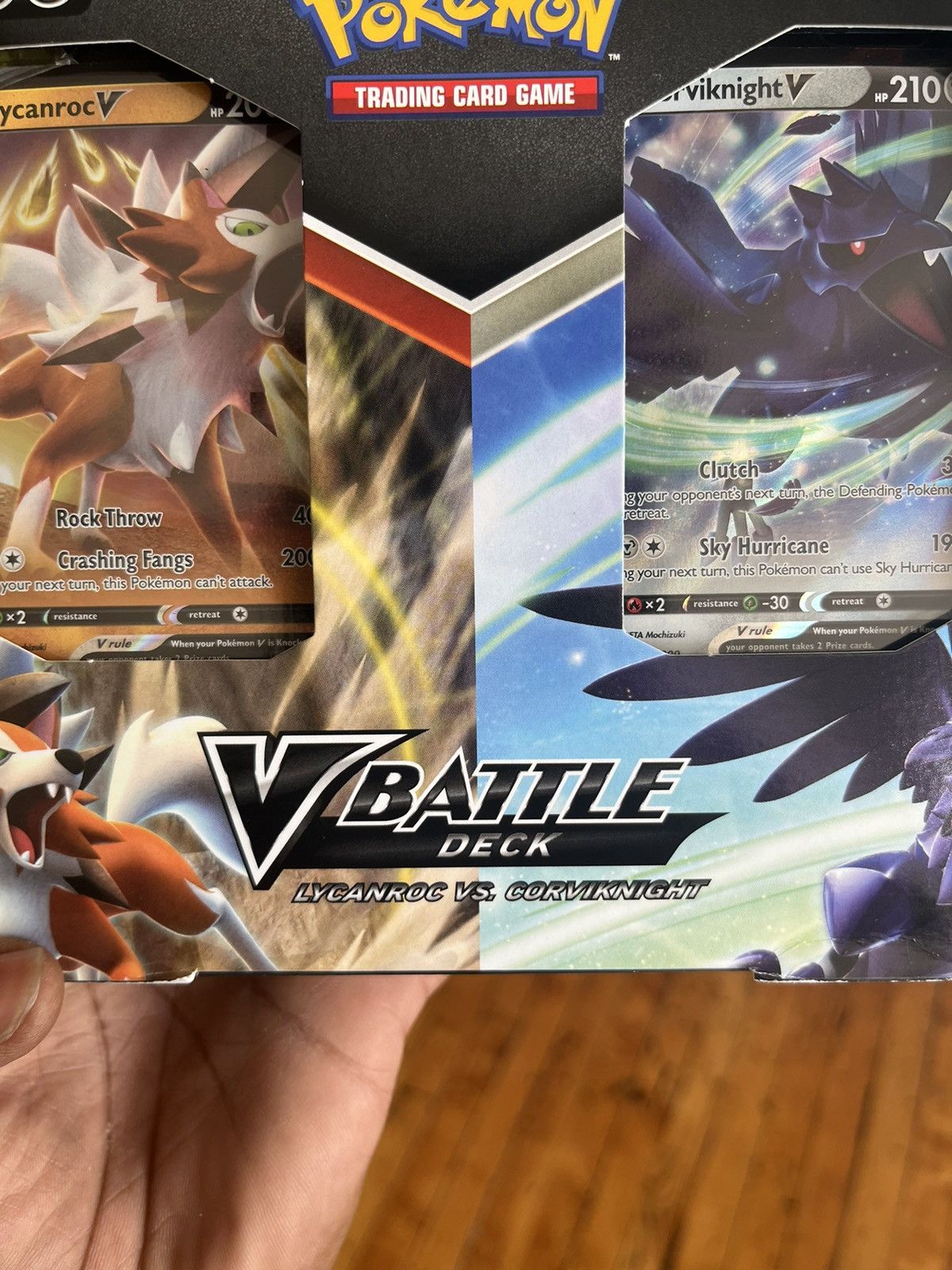 Pokemon Pokémon TCG: V Battle Deck: Lycanroc vs. Corviknight Size ONE SIZE - 4 Thumbnail