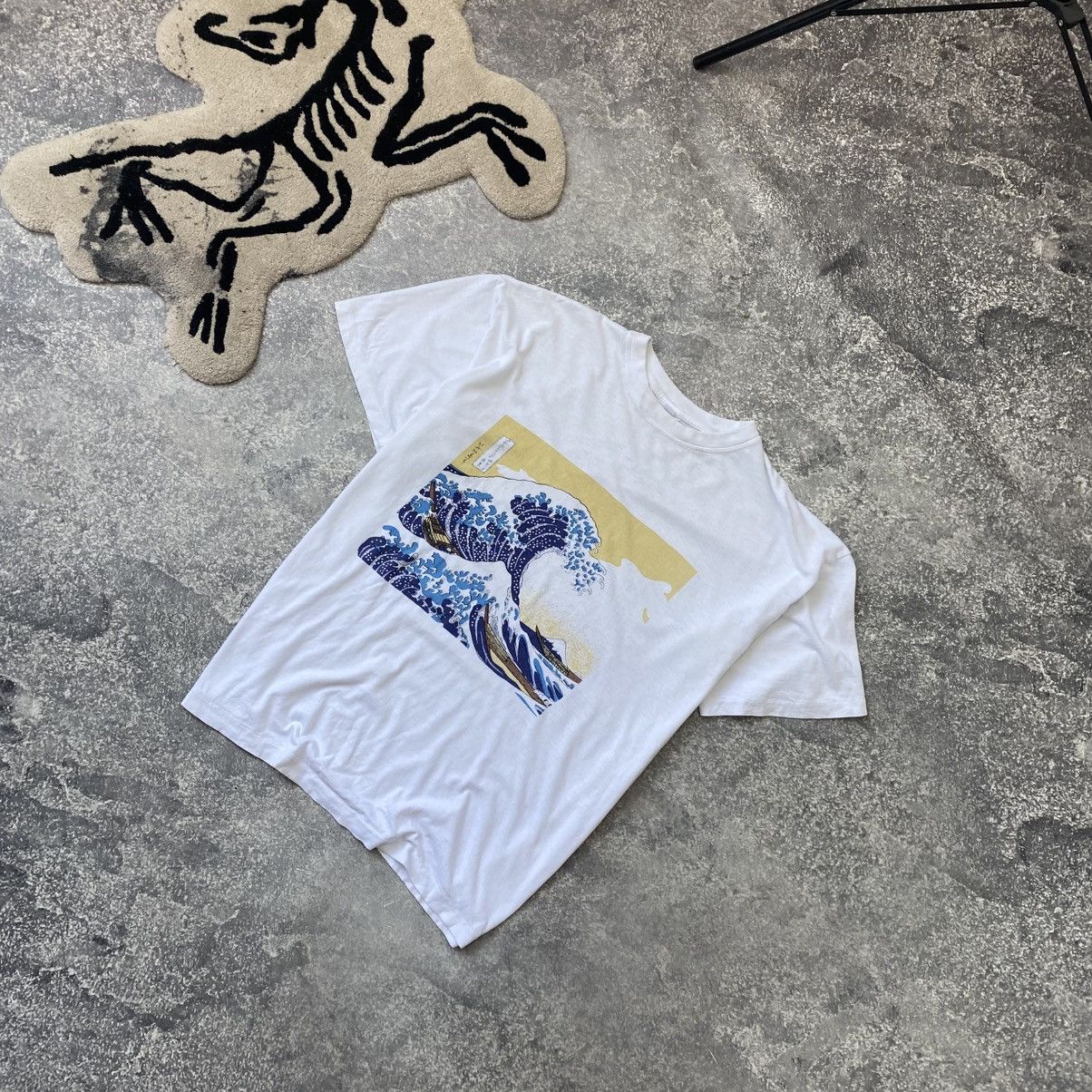 Designer Vintage Hokusai Big Graphic Logo designer 1990’s tee Size US M / EU 48-50 / 2 - 1 Thumbnail