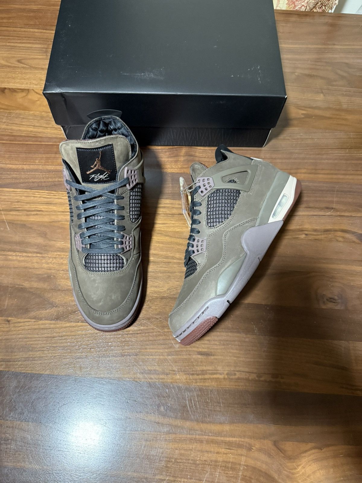 Jordan Brand Nike Air Jordan IV A MA MANIÉRE X JORDAN 4 RETRO DARK MOCHA Size US 11 / EU 44 - 1 Thumbnail