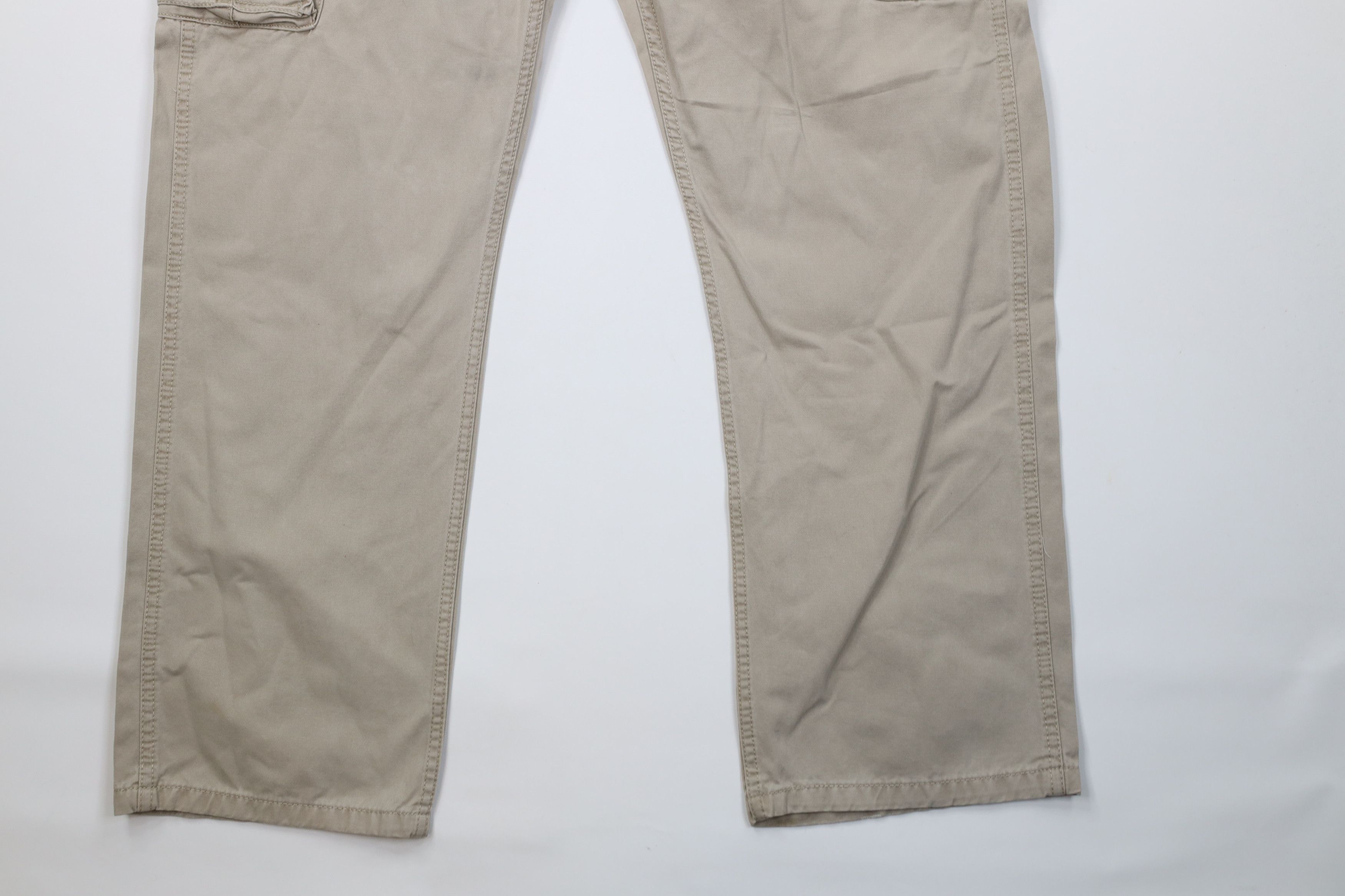 Levi's Vintage Y2K Levis Fit Wide Leg Cargo Pants Beige Cotton Size US 44 / EU 60 - 4 Thumbnail