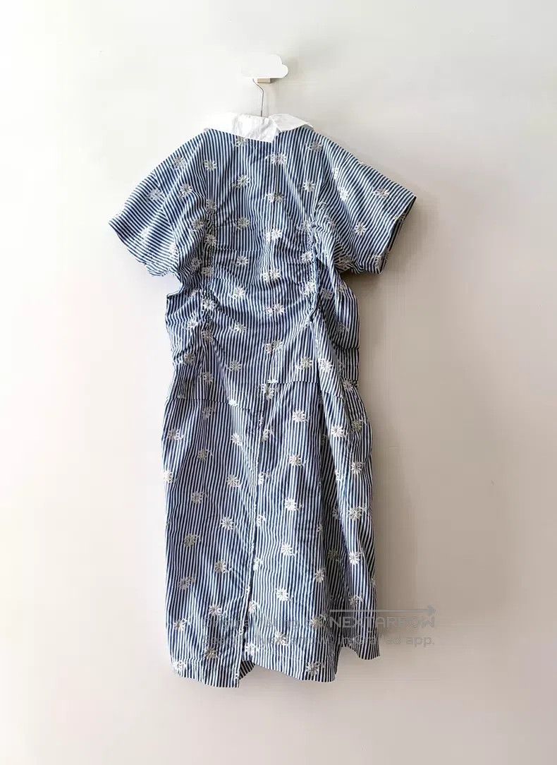 Comme des Garcons Comme des Garcons Daisy embroidered pleated transforming d Size M / US 6-8 / IT 42-44 - 2 Thumbnail