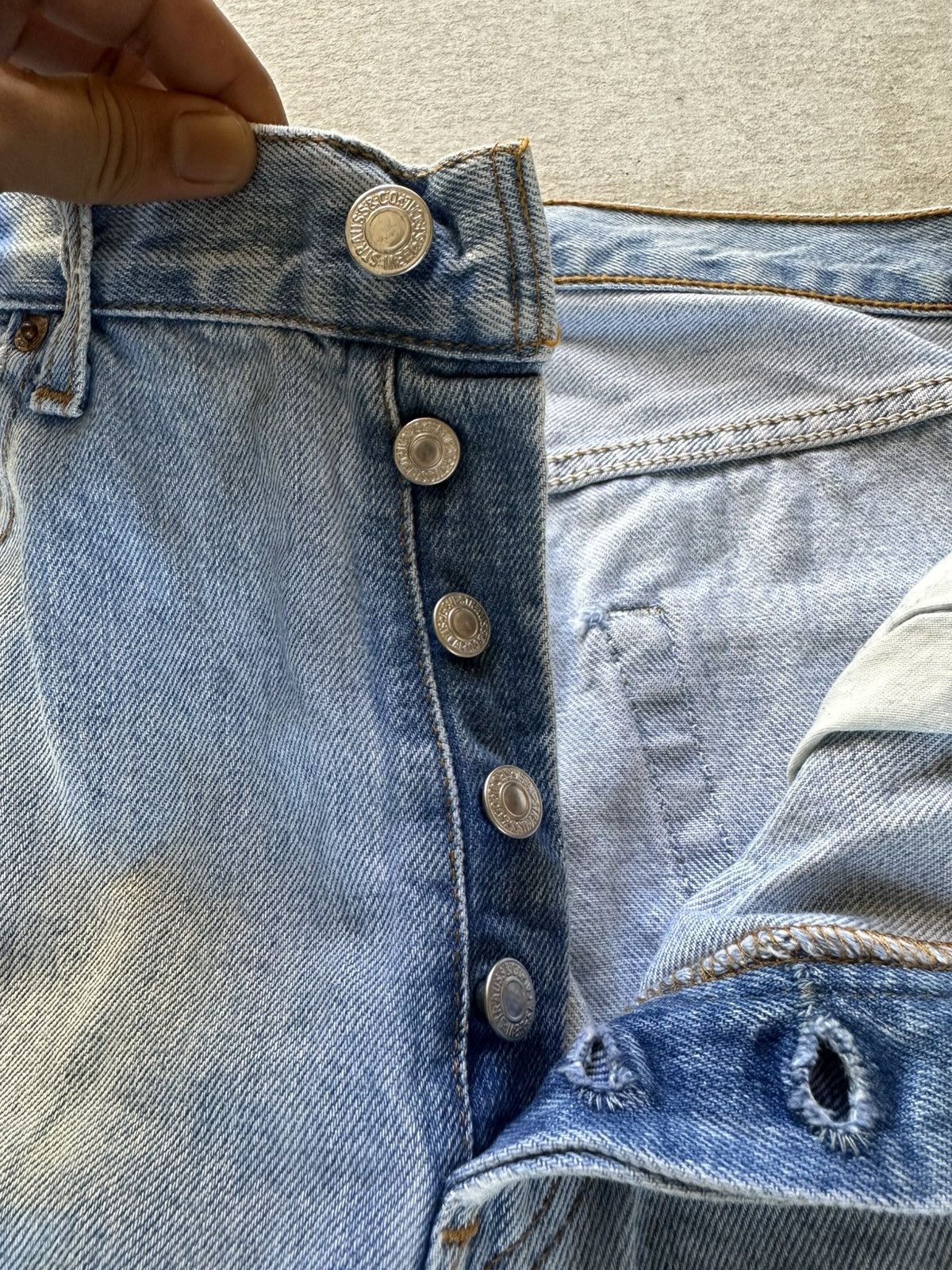 Levi's Vintage Clothing W32 L31 🔥🔥 Vintage Y2K LEVI’S 501 Blue Washed Denim Pants Size US 32 / EU 48 - 9 Thumbnail