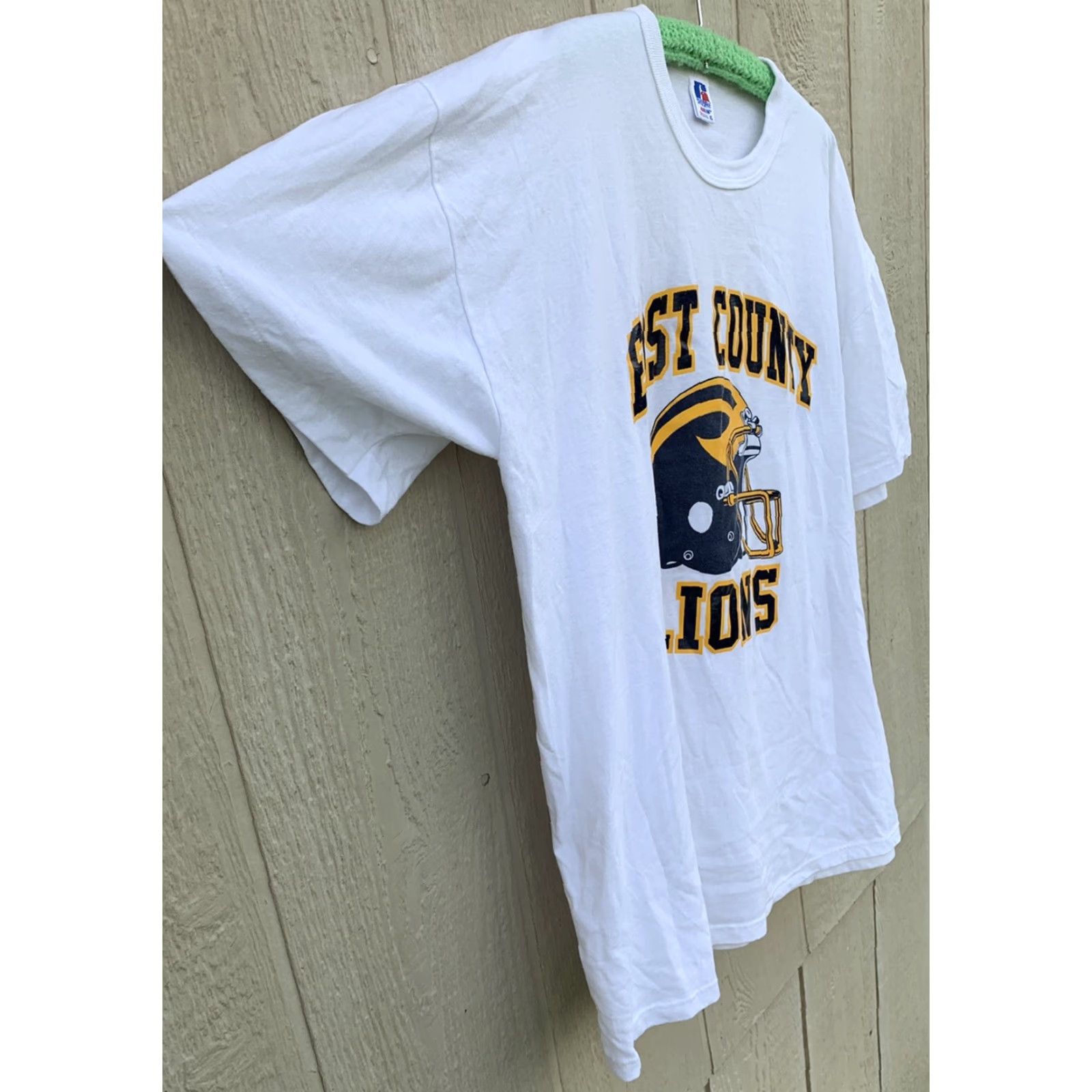 Russell Athletic VINTAGE Russell Athletic The Tradition Continues T-Shirt White 80s 90s Sports Mens XL Graphic Print Football Helmet USA Size US XL / EU 56 / 4 - 5 Thumbnail