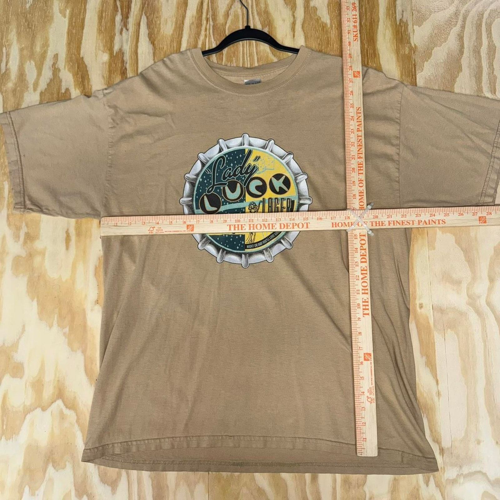 Gildan Vintage y2k lady luck logger las vegas pin up girl t-shirt Size US XL / EU 56 / 4 - 3 Thumbnail