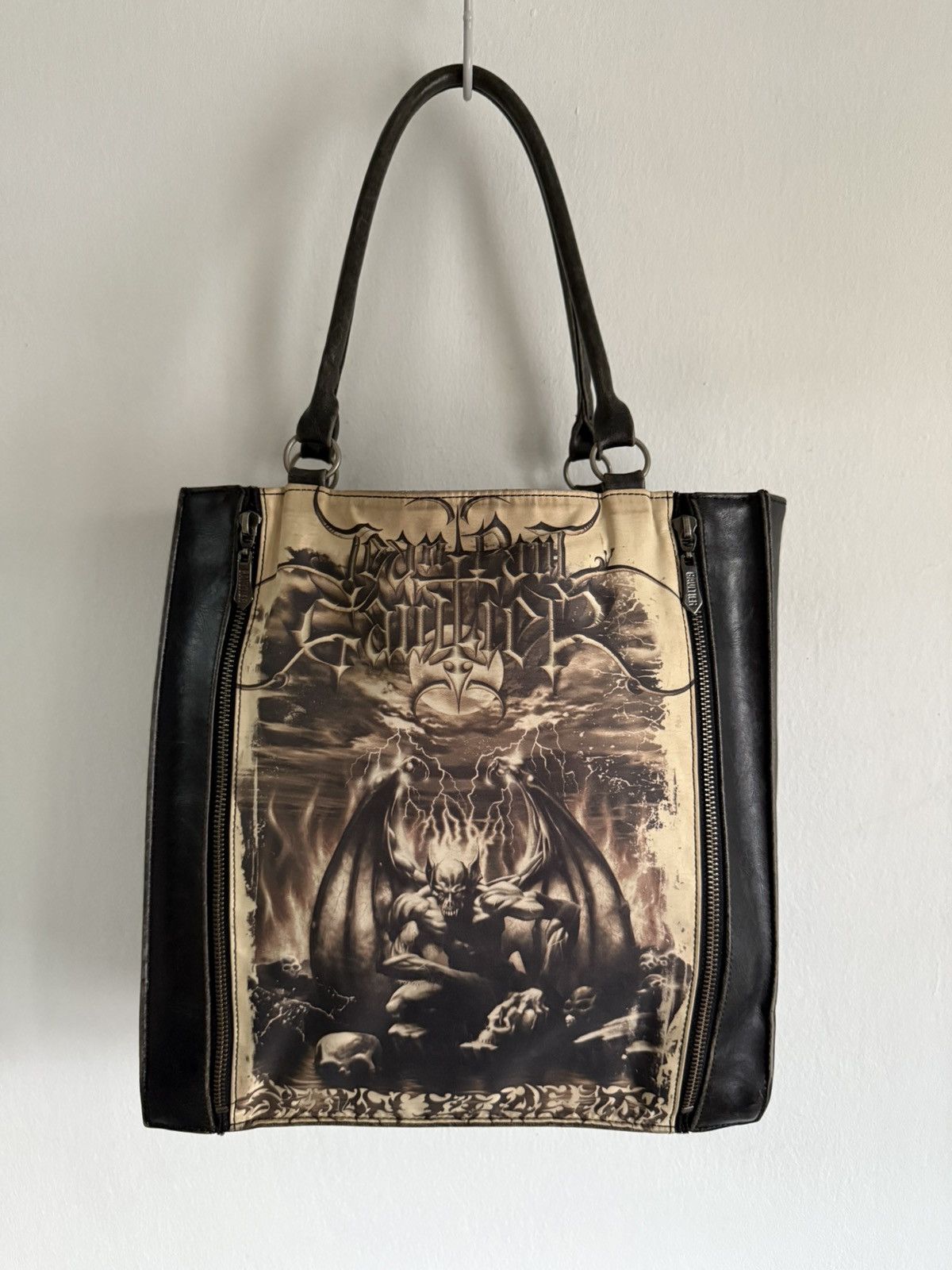 Jean Paul Gaultier AW2001 Rare Vintage Jean paul gaultier Satan/gargoyle bag Size ONE SIZE - 1 Thumbnail