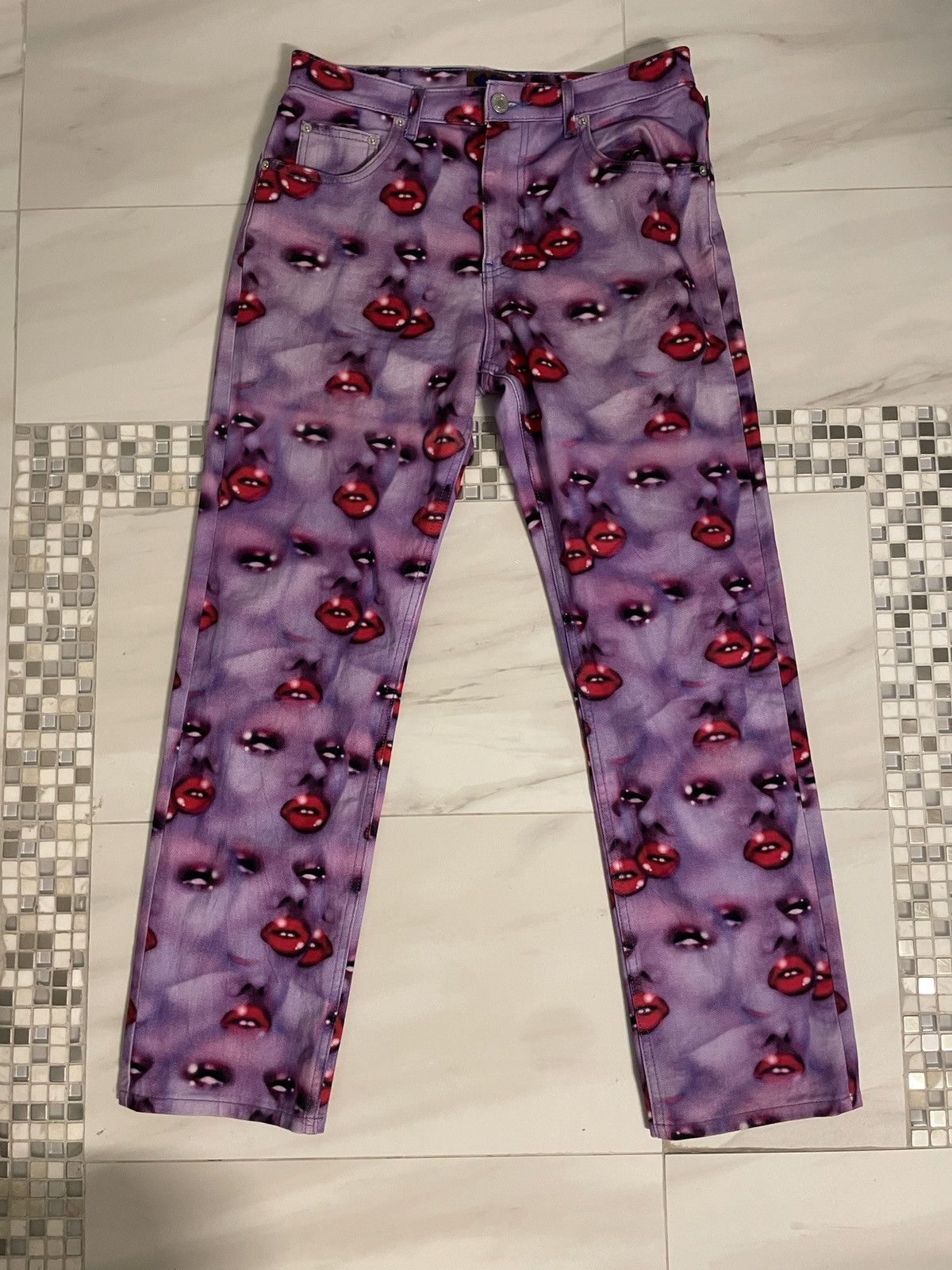 Heaven by Marc Jacobs Heaven by Marc Jacobs “Faces” pants Size US 29 - 1 Thumbnail