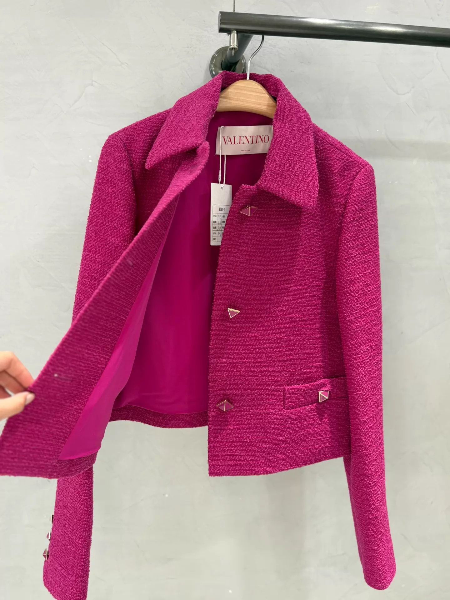 Valentino Valentino Raspberry Soft Wool Blazer 42 Deadstock Size M / US 6-8 / IT 42-44 - 2 Thumbnail