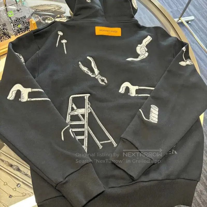 Louis Vuitton Louis Vuitton Black Cotton Long Sleeve Hoodie . Size US S / EU 44-46 / 1 - 4 Thumbnail