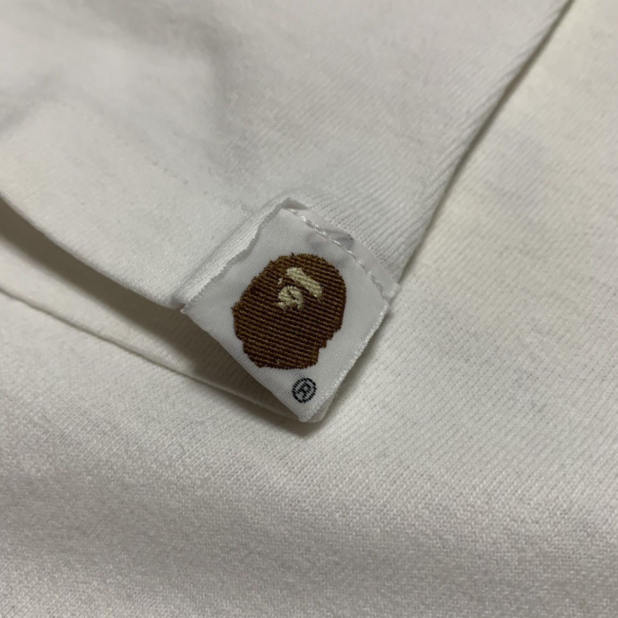 Bape Bape Small Tee Graphic White A Bathing Ape T-Shirt Vintage Size US S / EU 44-46 / 1 - 8 Thumbnail