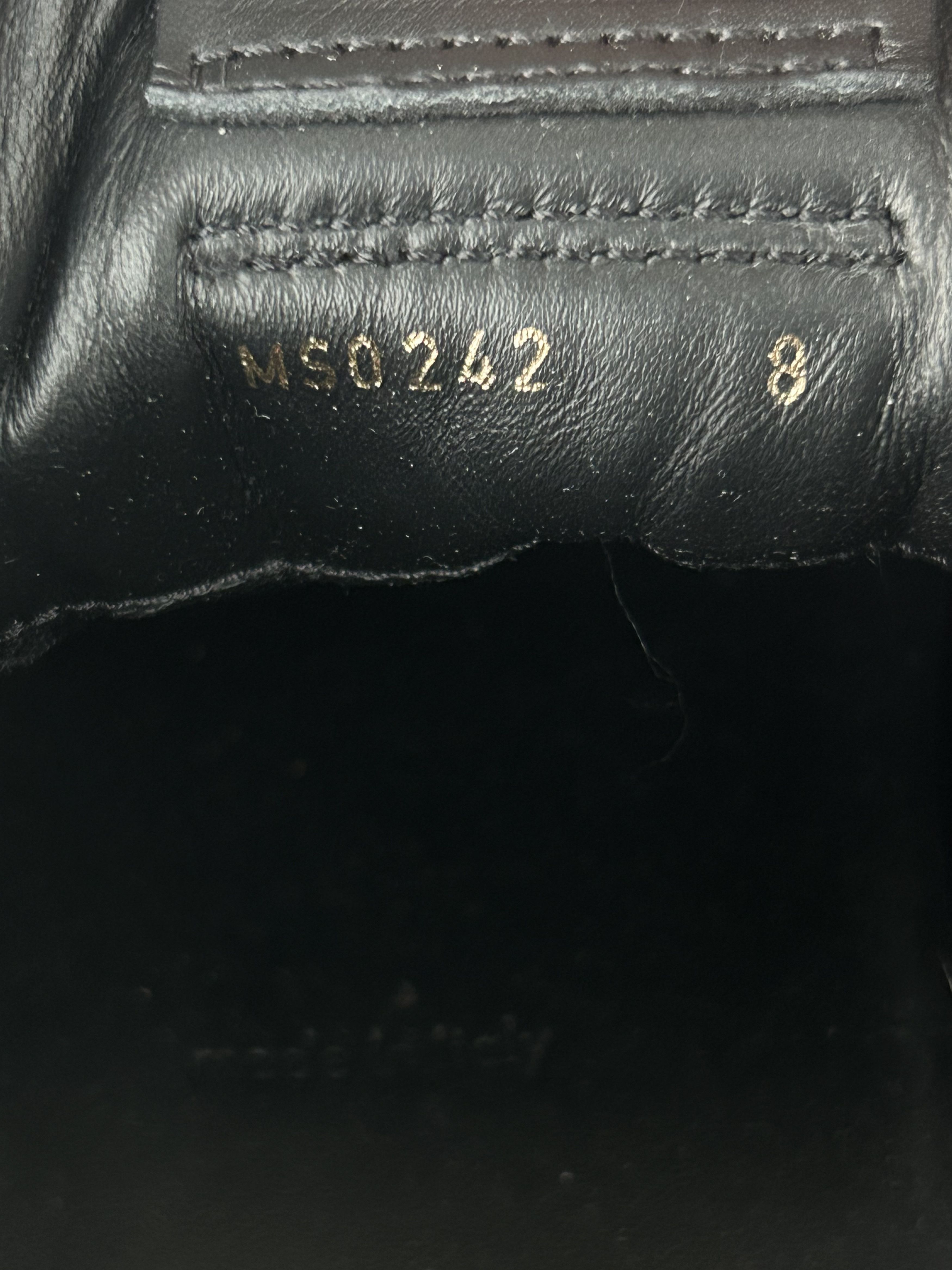 Louis Vuitton Louis Vuitton Black Monogram Taurillon Run Away Sneakers Size US 9 / EU 42 - 8 Thumbnail