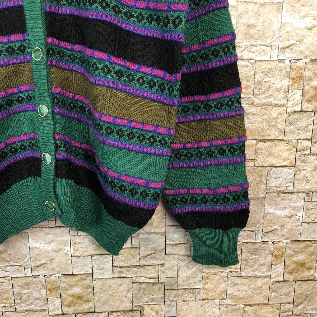 Japanese Brand Palls Pyra vintage japan Green Patterned Cardigan #A1095 Size US M / EU 48-50 / 2 - 8 Thumbnail