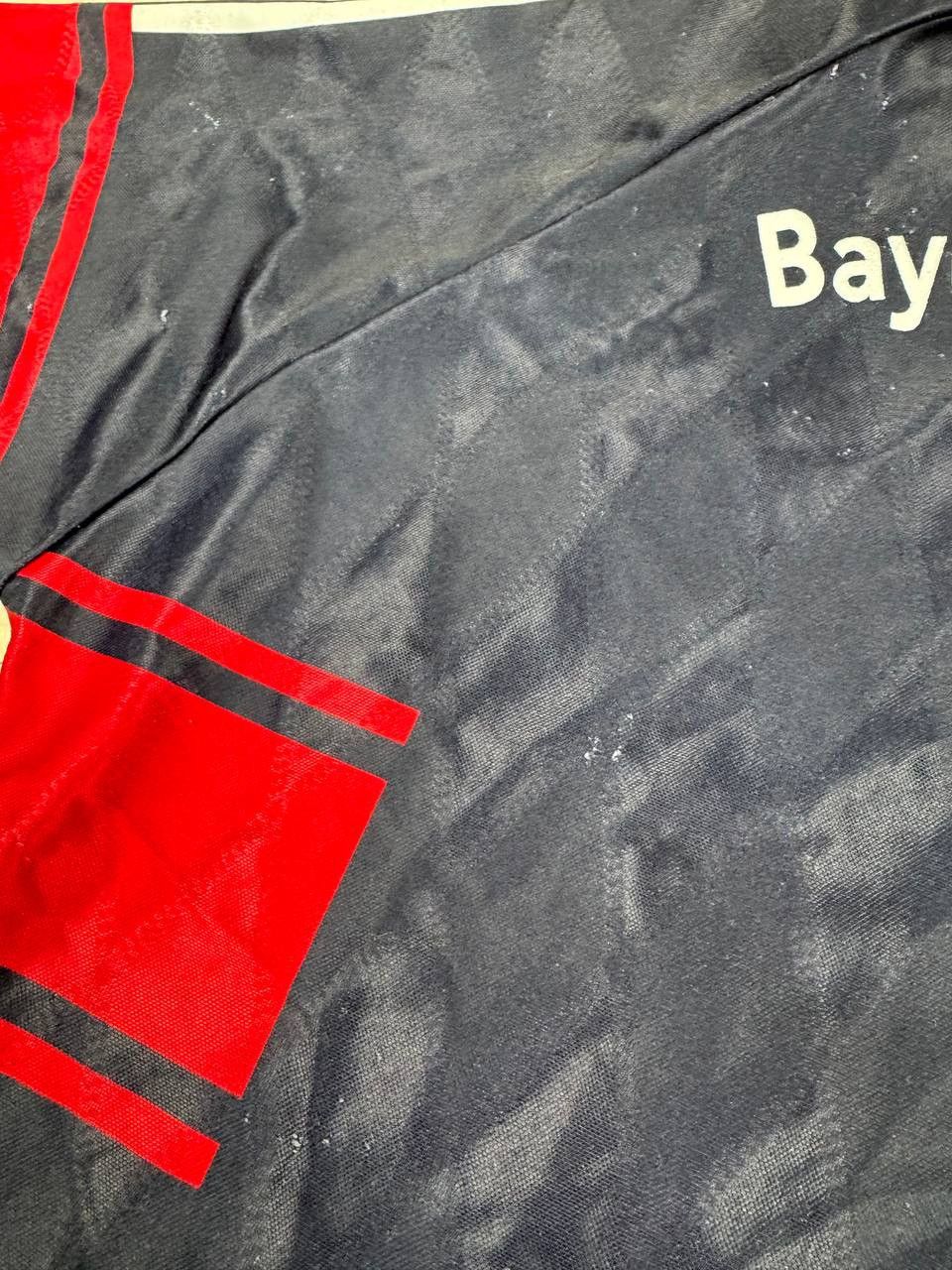 Adidas Vintage Adidas Bayern Munich 1997 1999 Home Shirt Jersey Size US S / EU 44-46 / 1 - 16 Thumbnail
