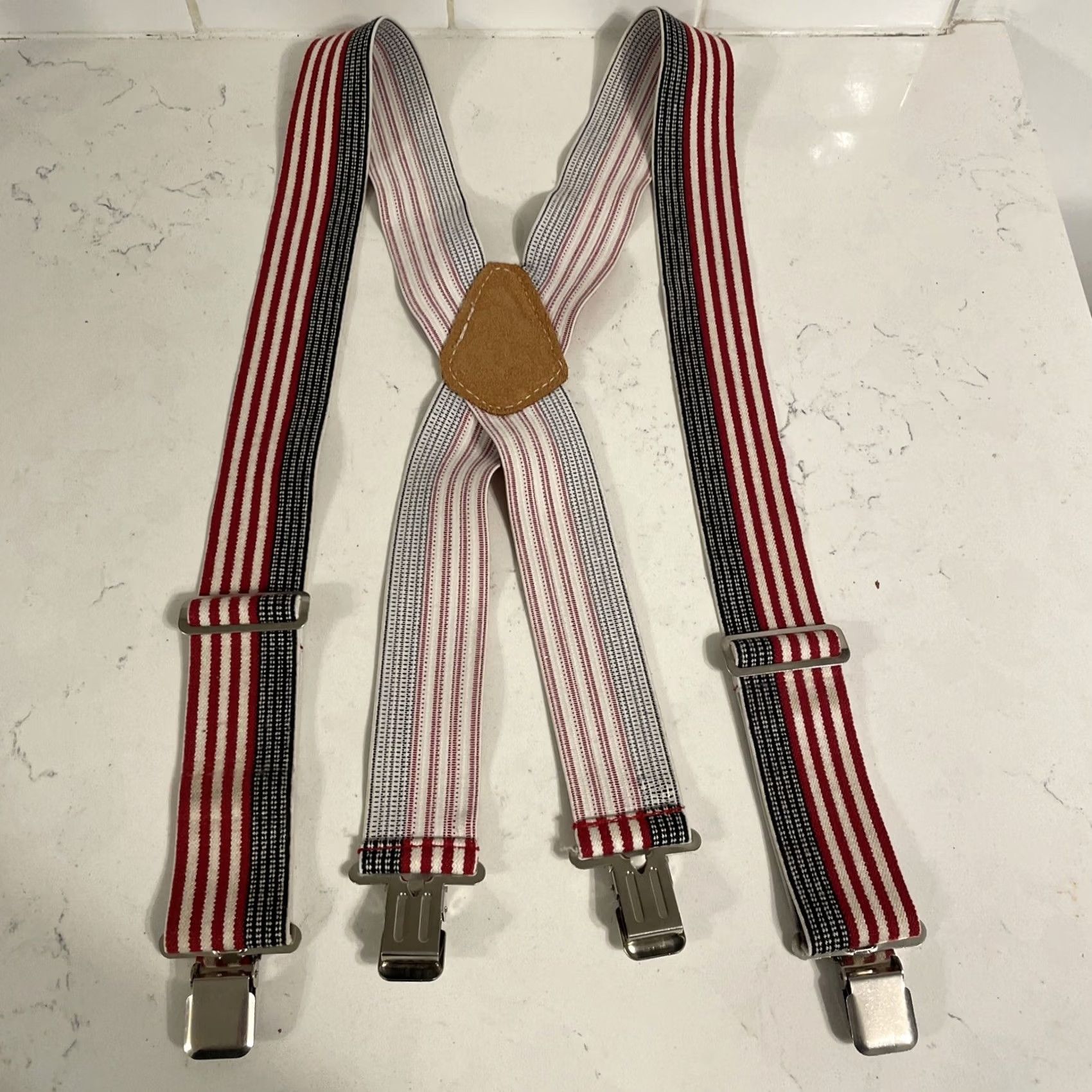 Vintage VINTAGE CLC Custom Leather Craft Adj 2" Wide Strap X-Back Suspenders American Flag USA One Size Clip Size ONE SIZE - 6 Thumbnail