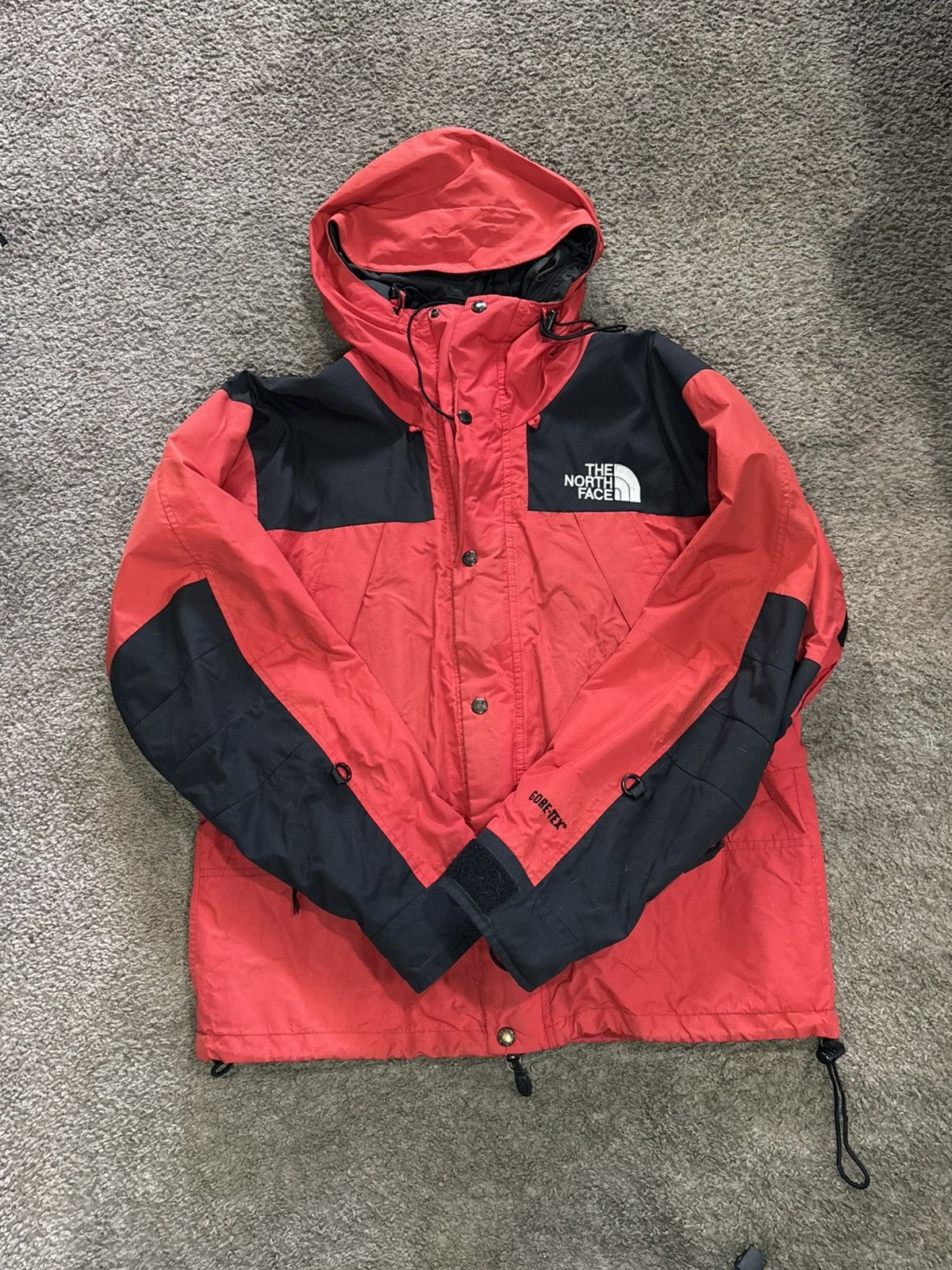 The North Face The North Face Red Gore Tex Jacket Size US M / EU 48-50 / 2 - 1 Thumbnail