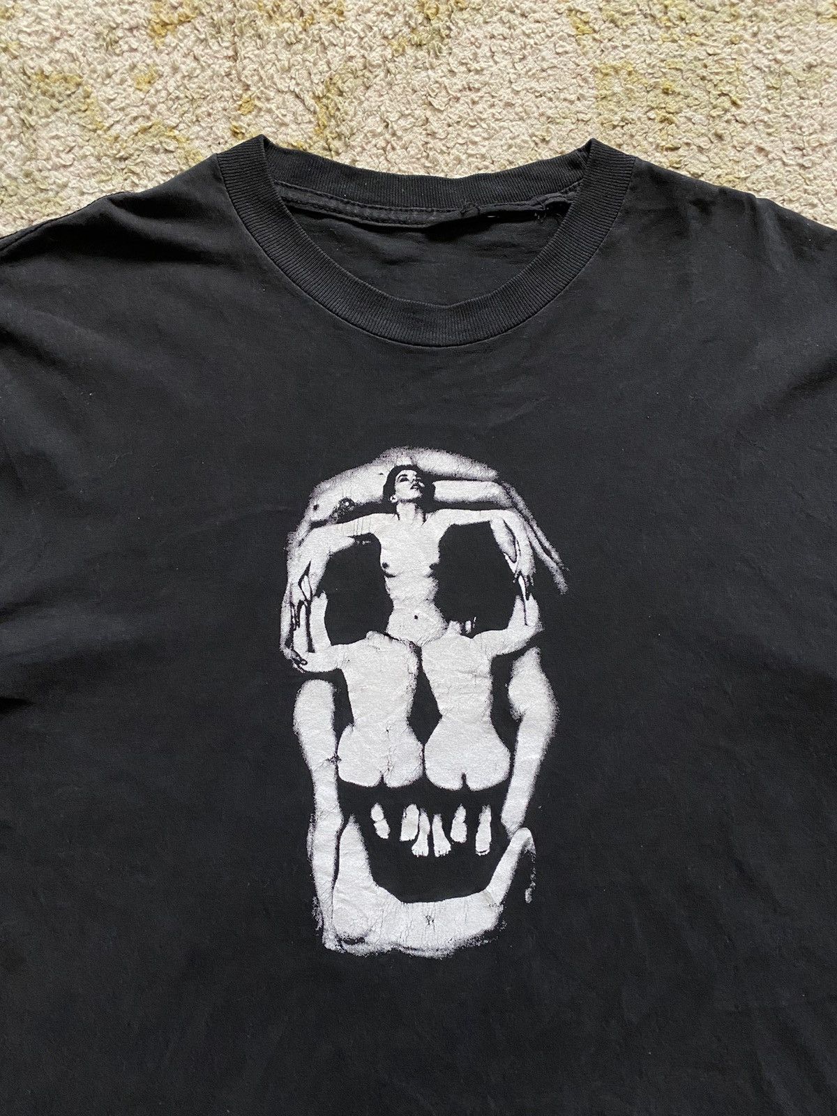 Vintage Vintage 90’s Dali Skull Volupta Mors Tee Size US M / EU 48-50 / 2 - 2 Thumbnail