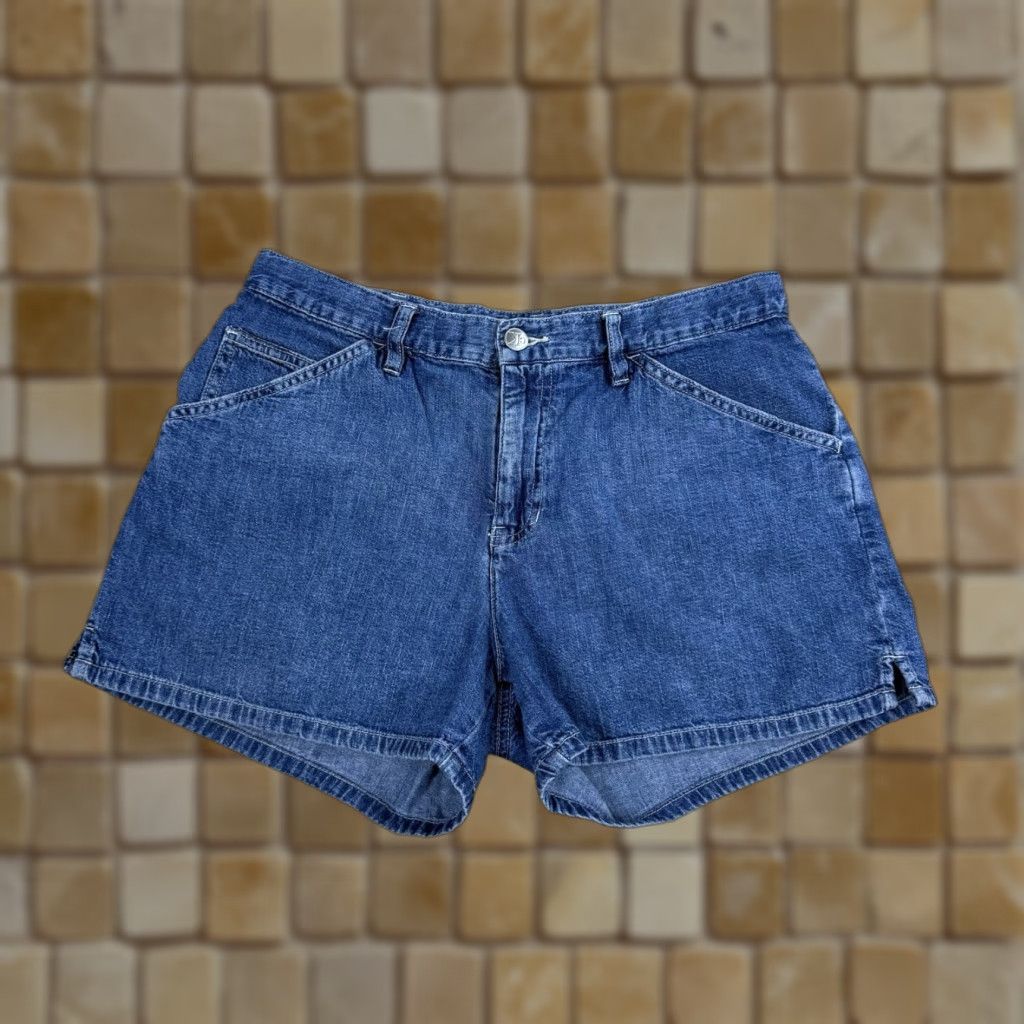 Calvin Klein VINTAGE Calvin Klein Shorts Denim Blue Mid Rise Women’s Jeans Size 9 Junior 3 in Inseam Boyfriend Size 30" / US 8 / IT 44 - 1 Thumbnail