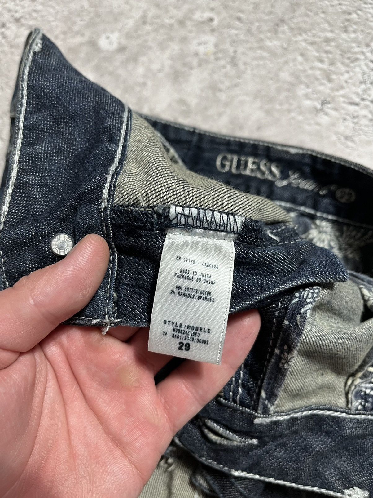 Guess × Vintage Y2K Guess Jeans Peace Patch Mini Denim Skirt Size M Size 30" / US 8 / IT 44 - 16 Thumbnail