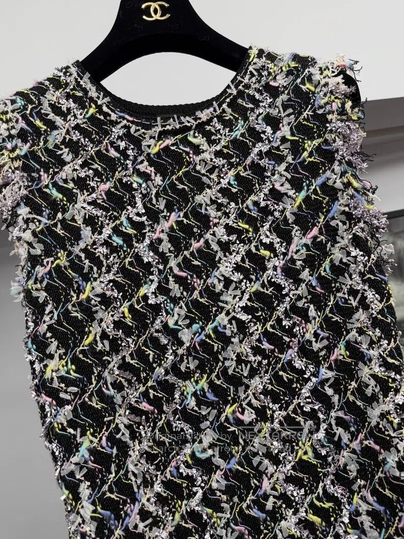 Chanel Chanel 22 spring and summer colourful tweed braided sleeve Size XS / US 0-2 / IT 36-38 - 2 Thumbnail