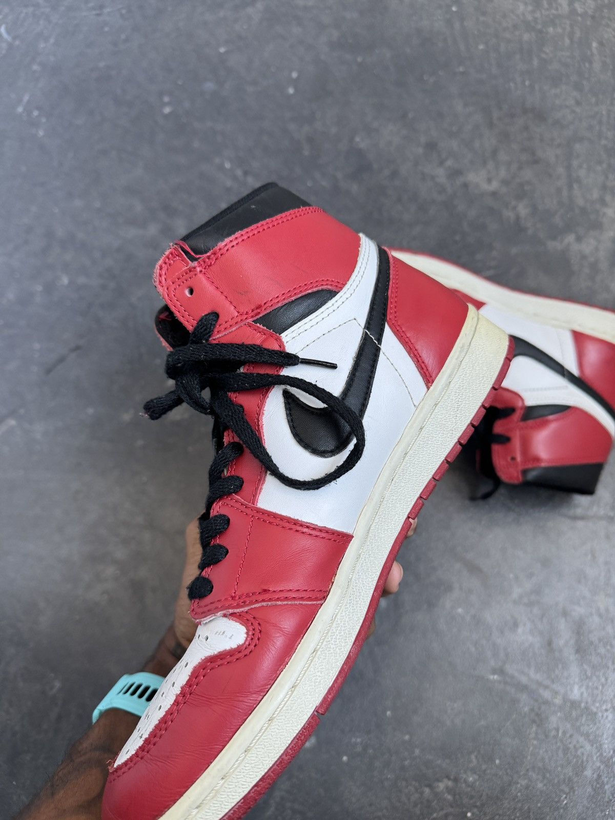 Jordan Brand 1994 Jordan 1 Chicago Size US 10 / EU 43 - 3 Thumbnail