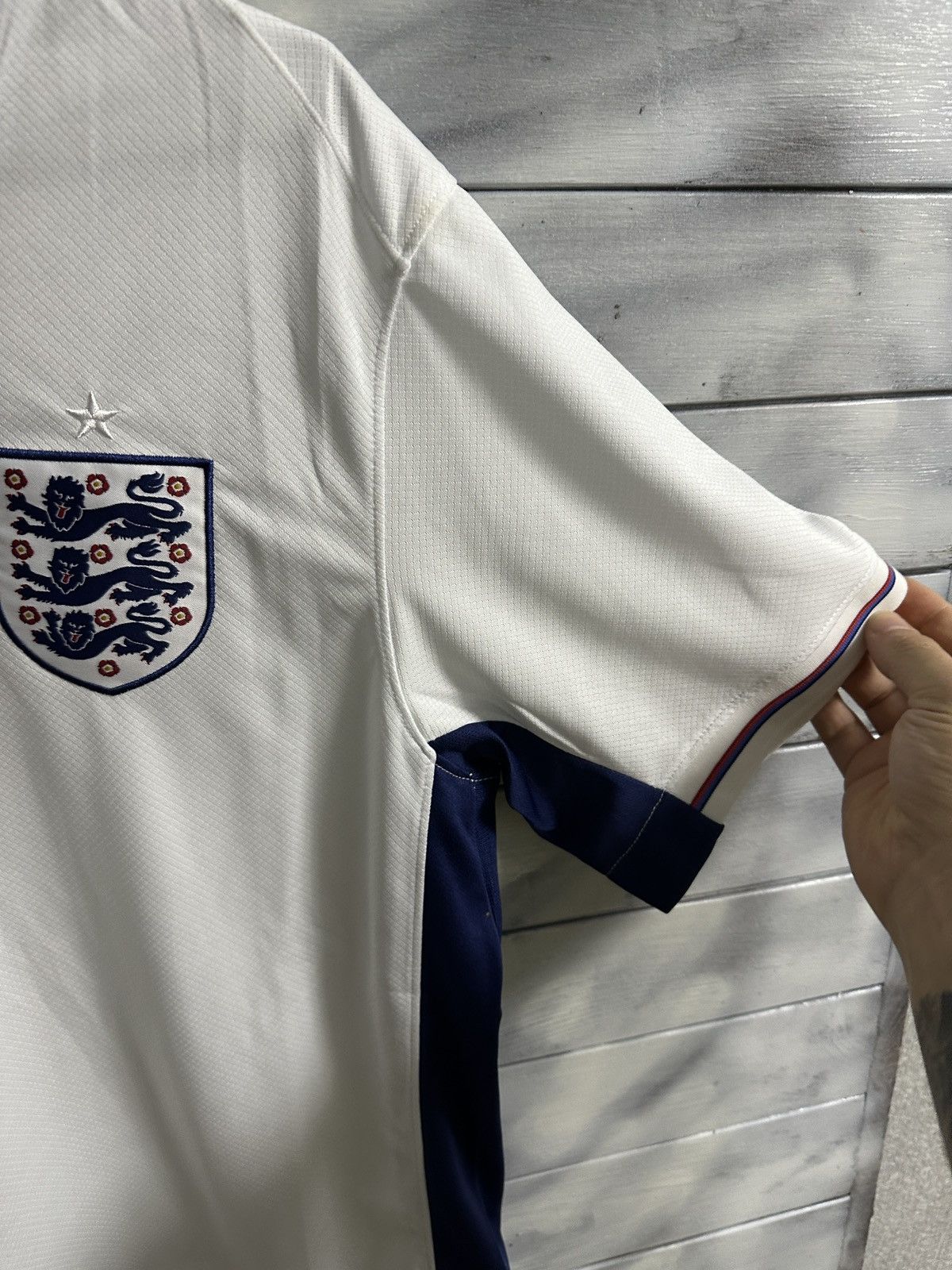 Nike Vintage T-Shirt Nike England Soccer Jersey Football Swoosh Size US XL / EU 56 / 4 - 5 Thumbnail